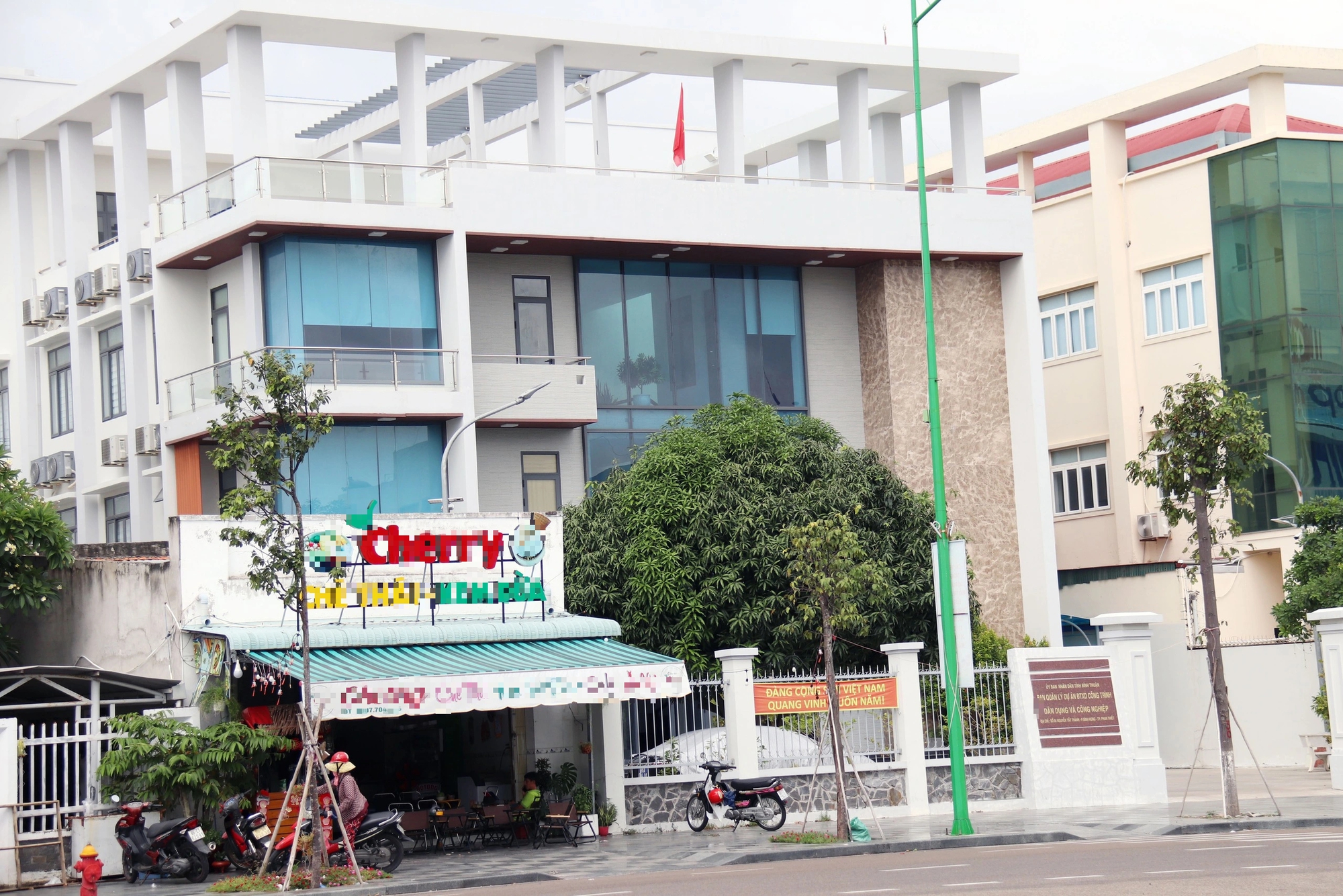 Trụ sở đẹp như Resort của Bình Thuận sau sáp nhập: Được bố trí ra sao- Ảnh 11. Trụ sở đẹp như Resort của Bình Thuận sau sáp nhập: Được bố trí ra sao- Ảnh 11.