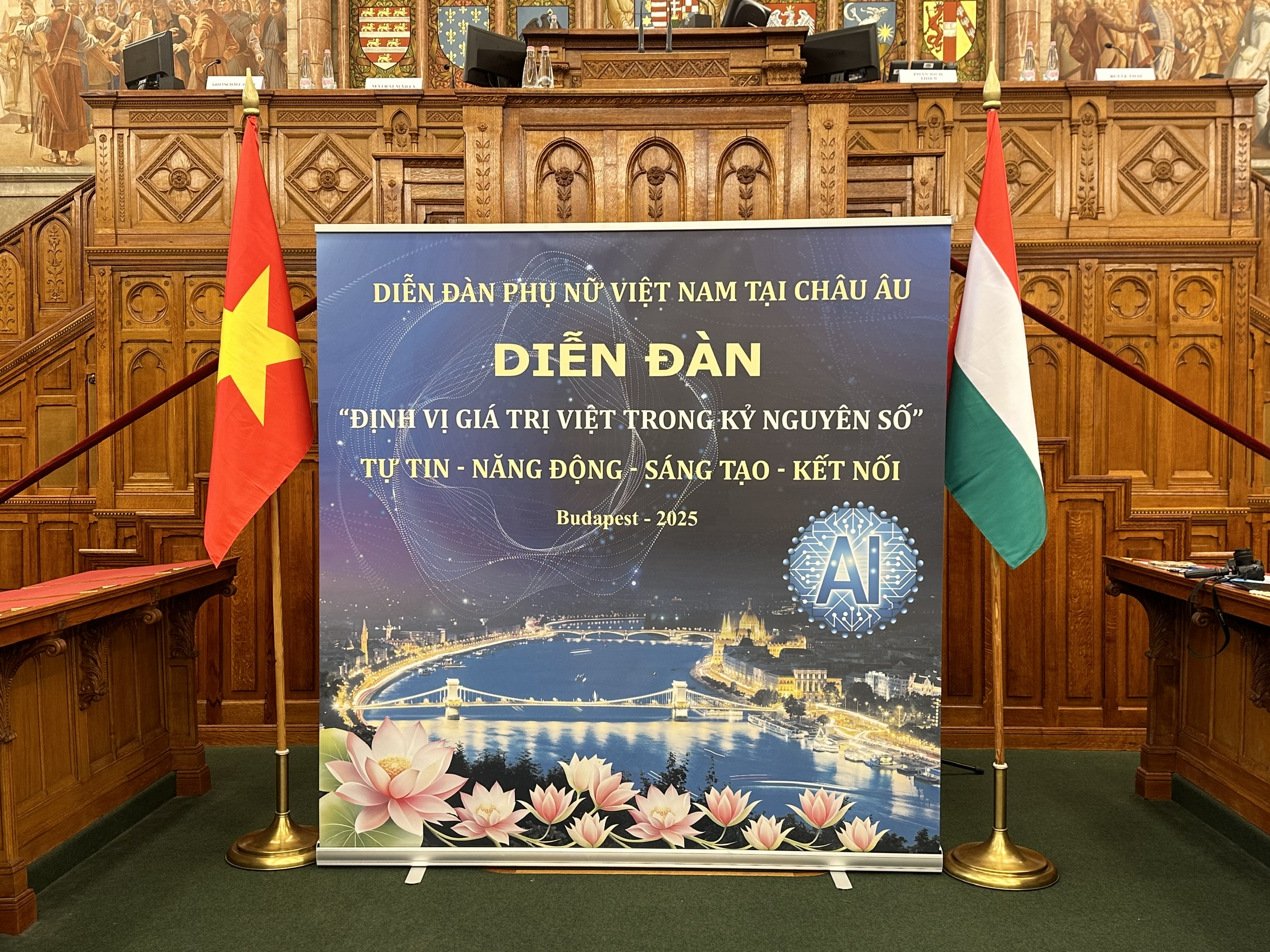 ការកំណត់តម្លៃវៀតណាមនៅក្រៅប្រទេសក្នុងសម័យបញ្ញាសិប្បនិមិត្ត - រូបថត ២. Định vị giá trị Việt ở nước ngoài thời trí tuệ nhân tạo- Ảnh 2.