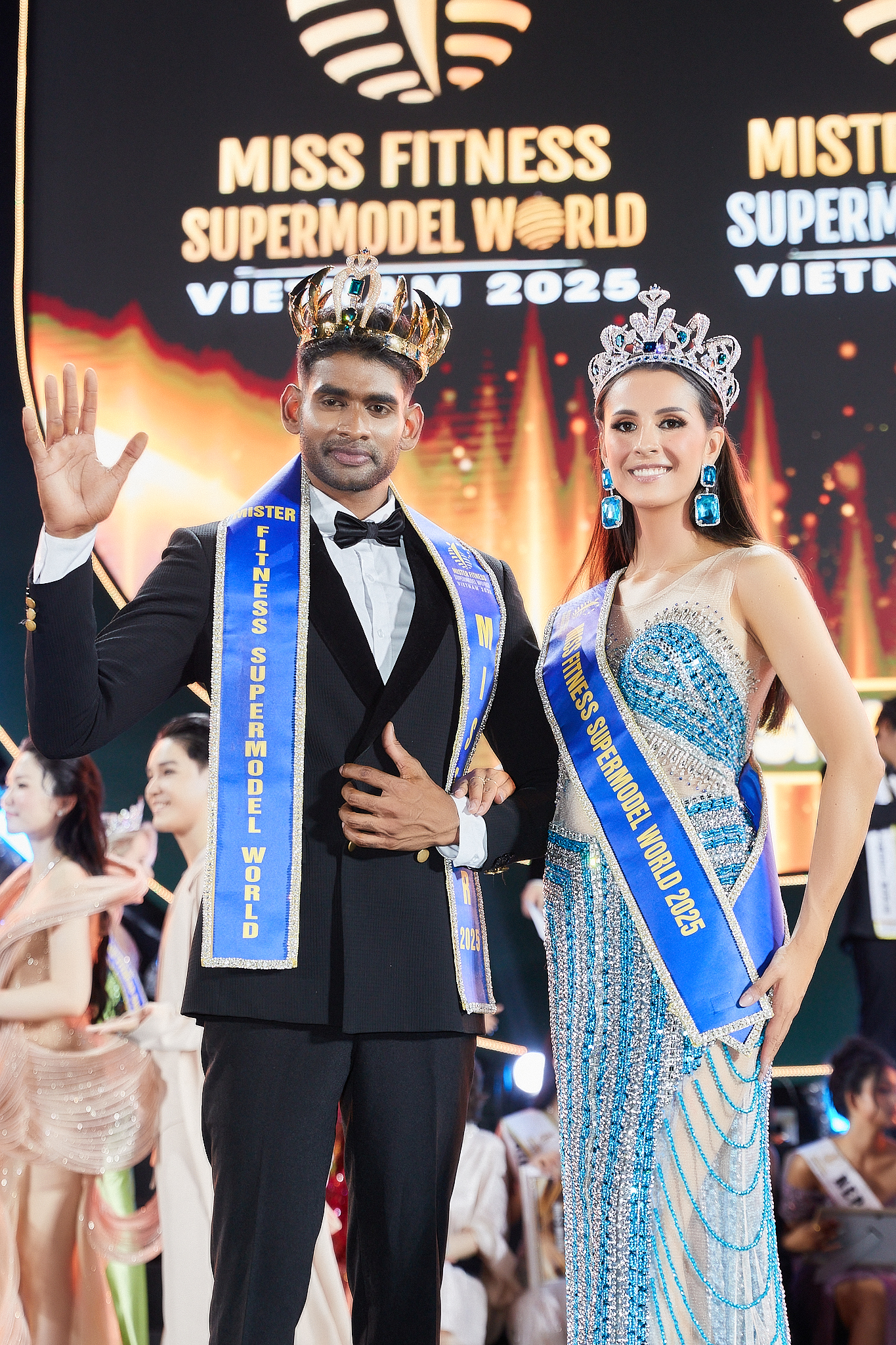 Lộ diện Hoa hậu và Nam vương Siêu mẫu thể hình thế giới - Ảnh 1.