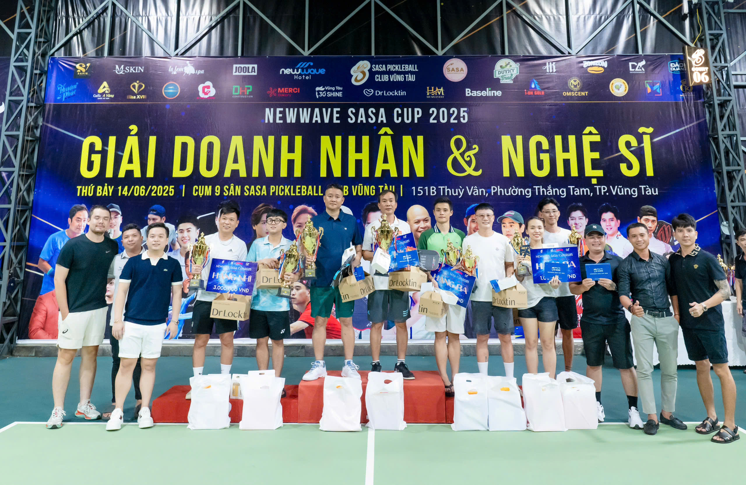 Hoàng Bách, Akira Phan và Huy Khánh tỏa sáng ở giải pickleball- Ảnh 1.