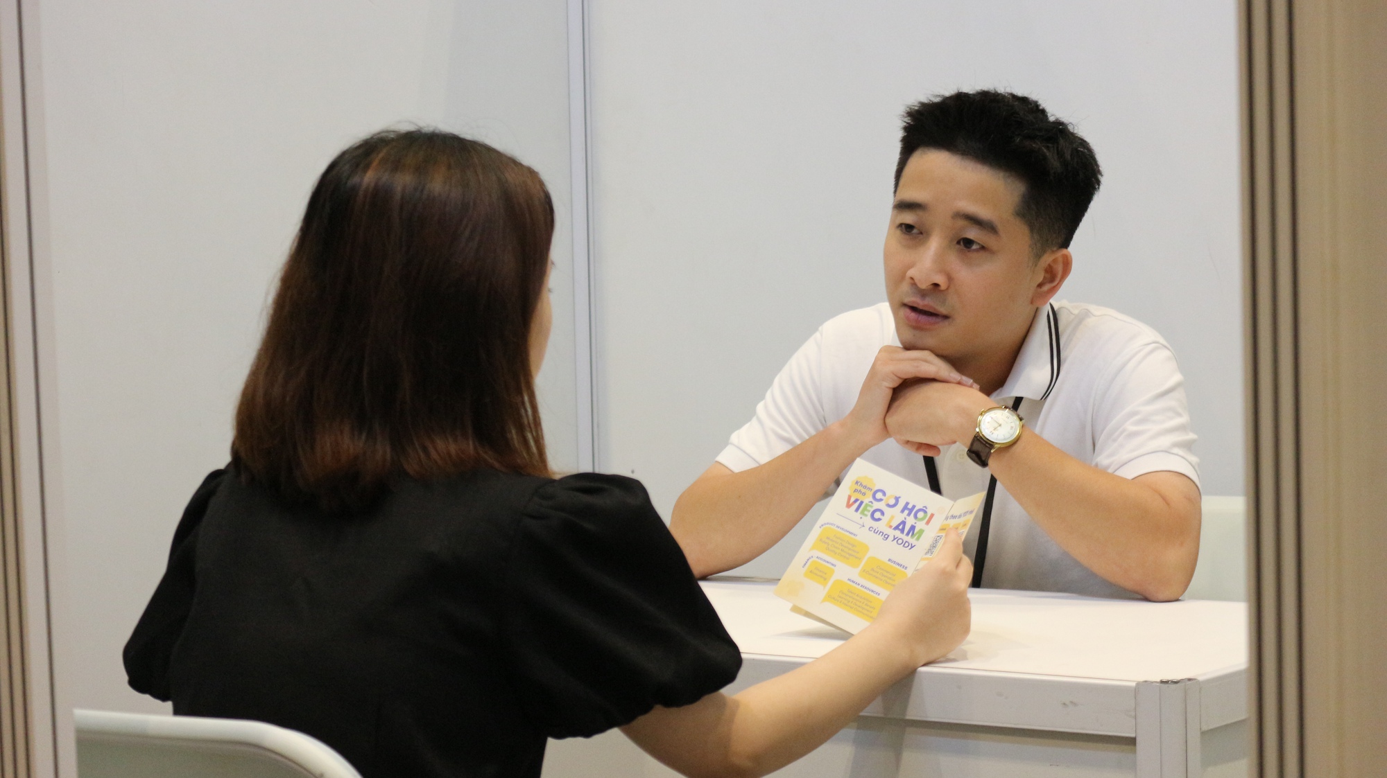 AI làm hết, giới trẻ khỏi cần học?- Ảnh 4. AI làm hết, giới trẻ khỏi cần học?- Ảnh 4.