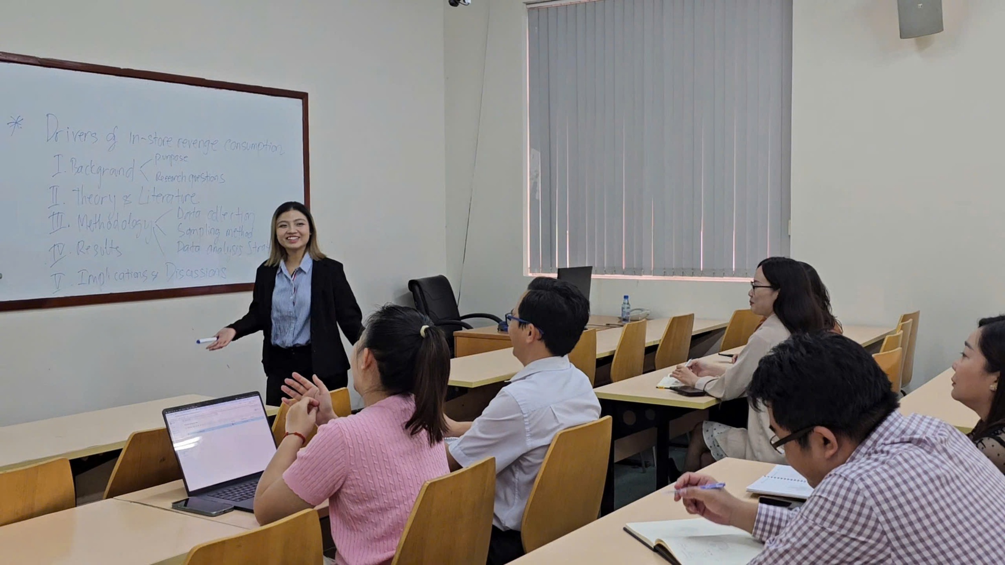 Nữ tiến sĩ với những công trình nghiên cứu thiết thực- Ảnh 3. Nữ tiến sĩ với những công trình nghiên cứu thiết thực- Ảnh 3.