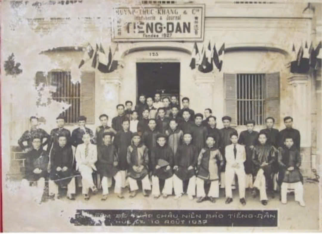 រក្សារូប 'ស្រែក' នៅកណ្តាលបន្ទាយ - រូបថត ២. Bảo tồn hình hài 'tiếng thét' giữa kinh thành- Ảnh 2.