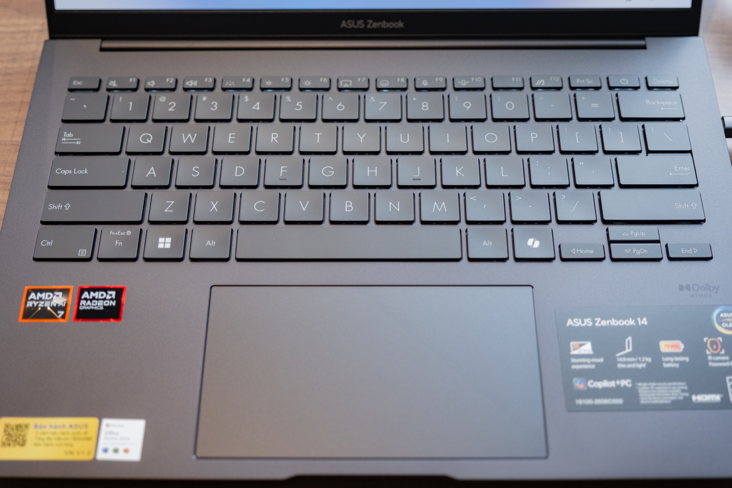 Trải nghiệm Zenbook 14 (UM3406): phù hợp làm việc cả ngày dài - Ảnh 4.