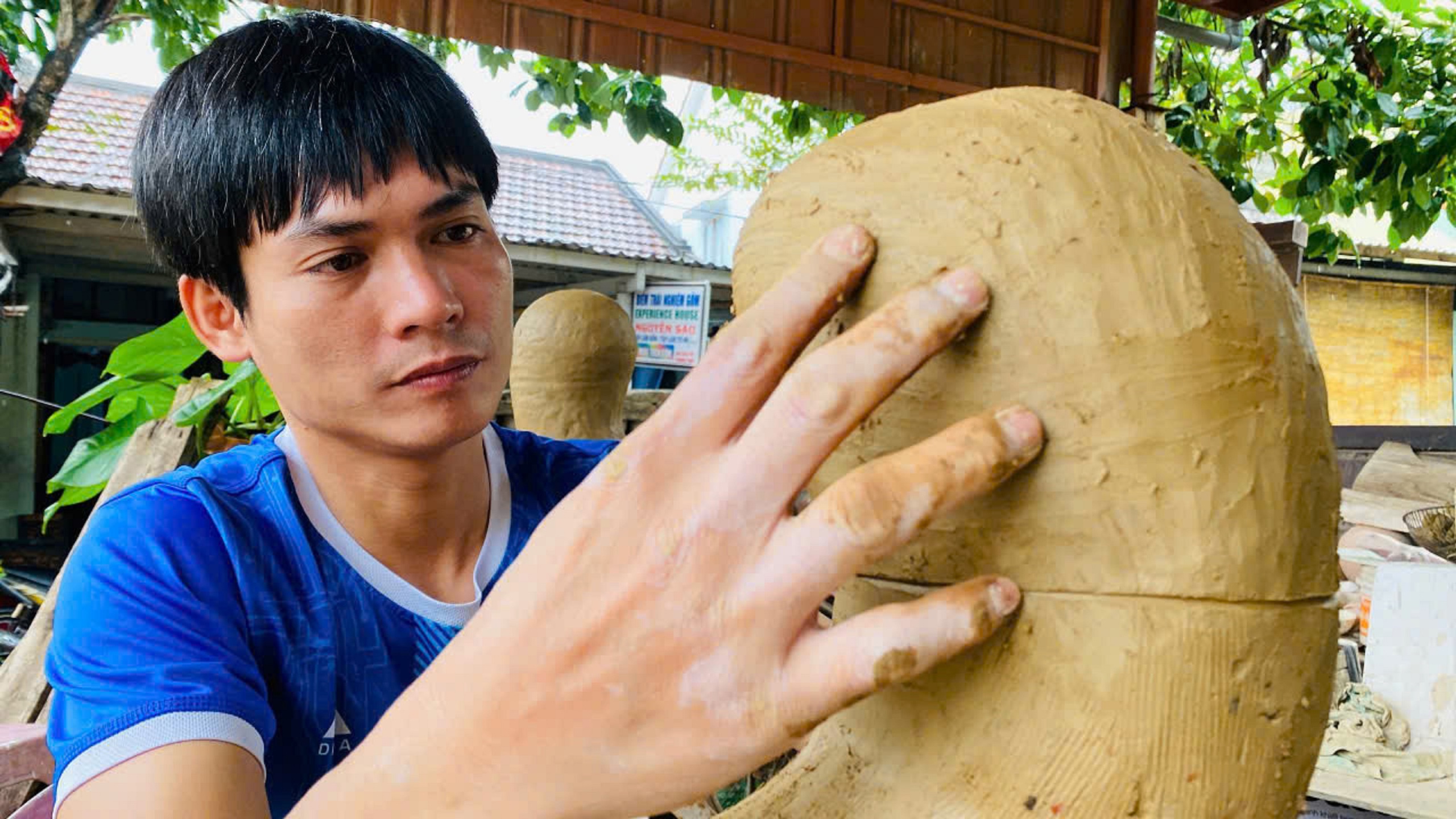 A Bai Choi „felébred” a kerámián – 3. kép. Bài chòi 'thức giấc' trên gốm- Ảnh 3.