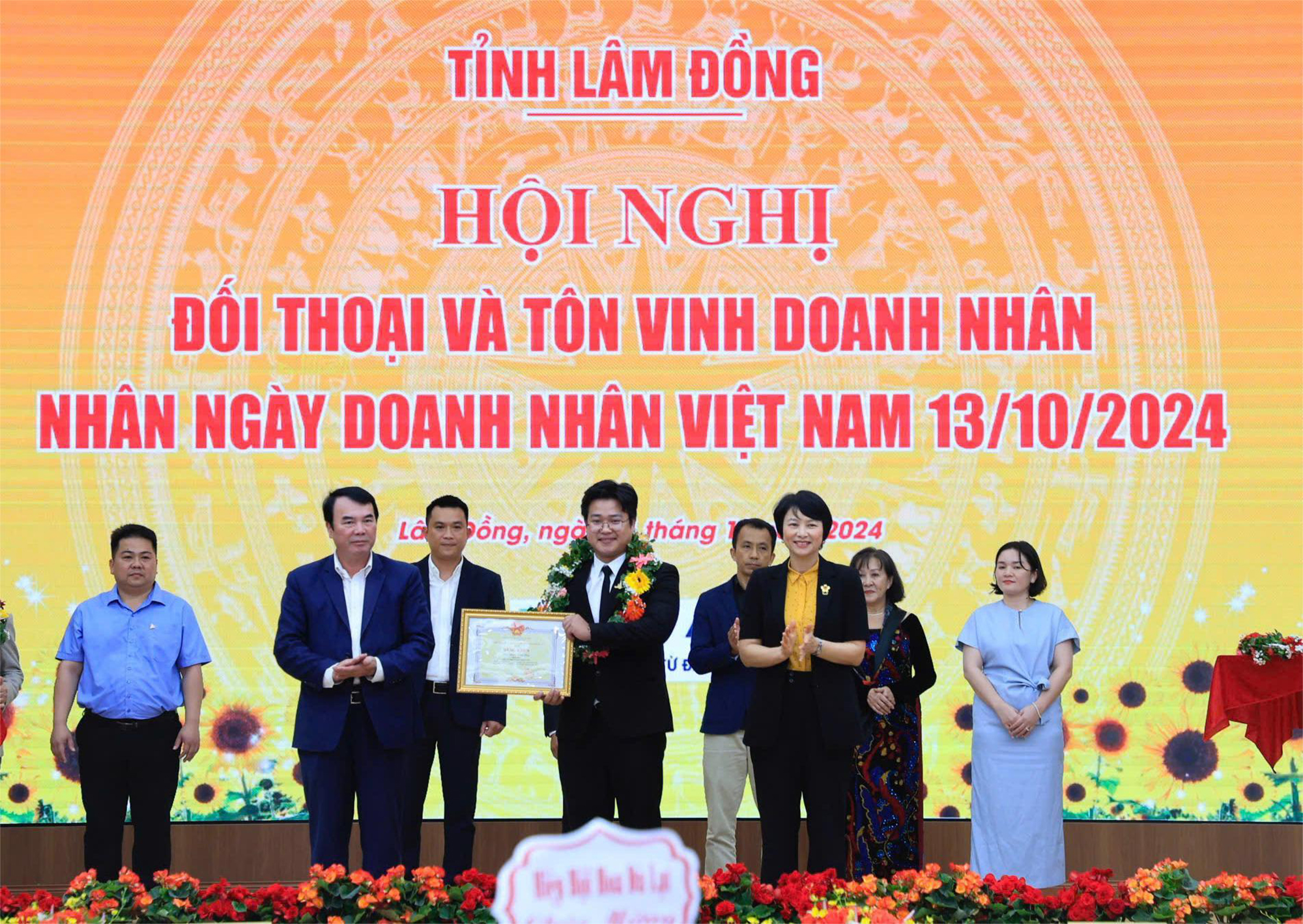 Chàng Dôn từ biển lên phố núi: Khởi nghiệp du lịch thành công tại Đà Lạt - Ảnh 2. Chàng Dôn từ biển lên phố núi: Khởi nghiệp du lịch thành công tại Đà Lạt - Ảnh 2.