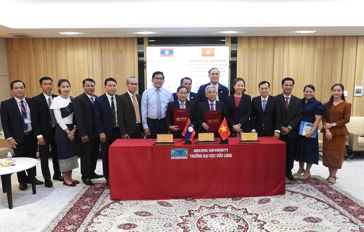 Το Πανεπιστήμιο Cuu Long ενισχύει τη συνεργασία στην εκπαίδευση ανθρώπινου δυναμικού για το Λάος - Φωτογραφία 3. Trường ĐH Cửu Long tăng cường hợp tác đào tạo nhân lực cho nước bạn Lào- Ảnh 3.