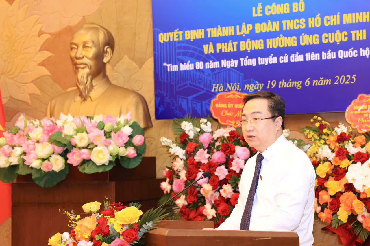 Chị Nguyễn Thị Kim Anh giữ chức Bí thư Đoàn TNCS Hồ Chí Minh Quốc hội - Ảnh 3. Chị Nguyễn Thị Kim Anh giữ chức Bí thư Đoàn TNCS Hồ Chí Minh Quốc hội - Ảnh 3.
