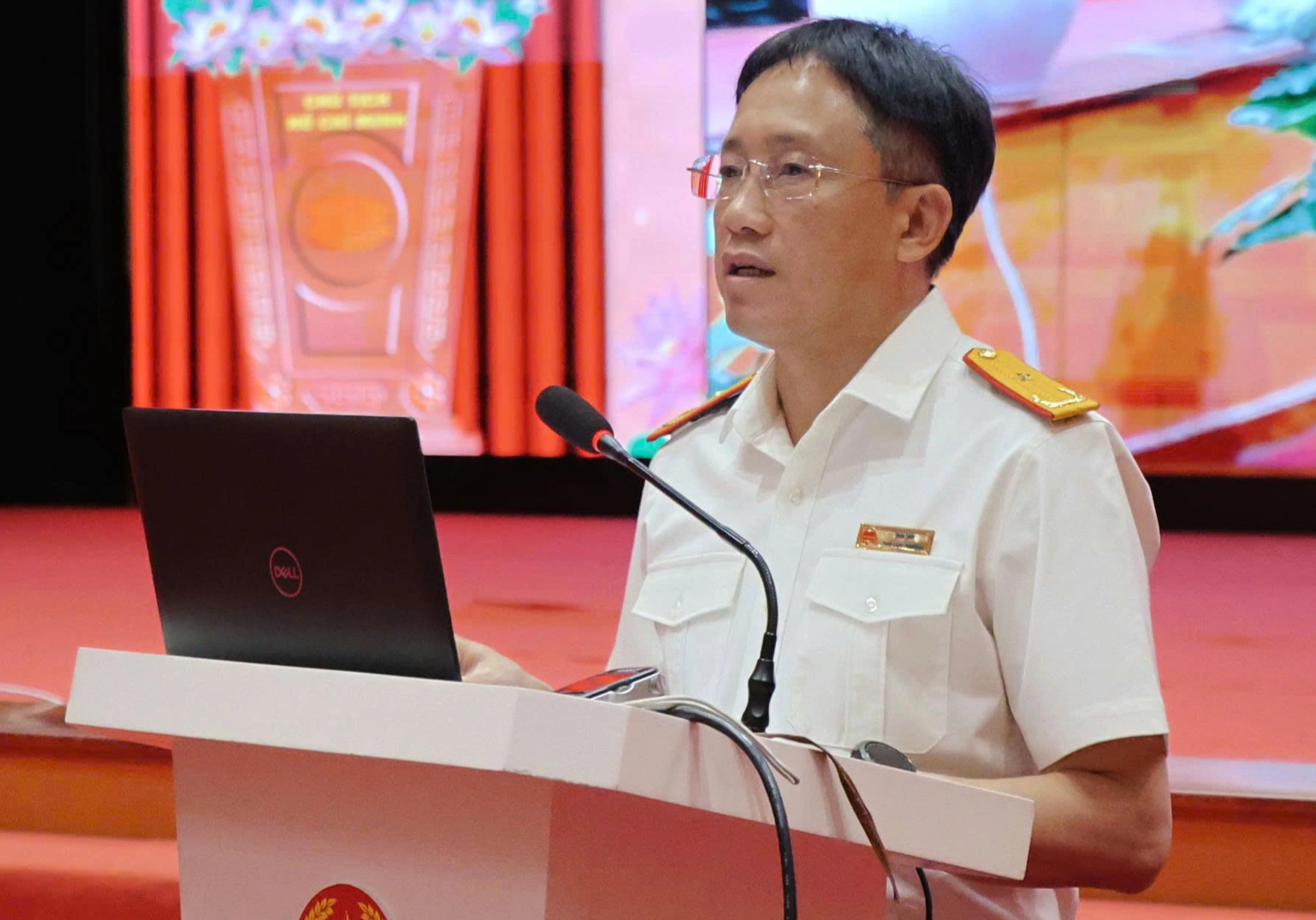 Chia 4 nhóm hộ kinh doanh để quản lý thuế từ 2026 - Ảnh 1.