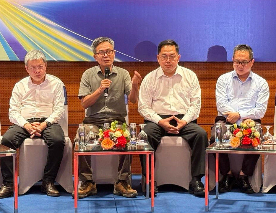 Báo chí không thể làm bản sao của mạng xã hội - Ảnh 2.