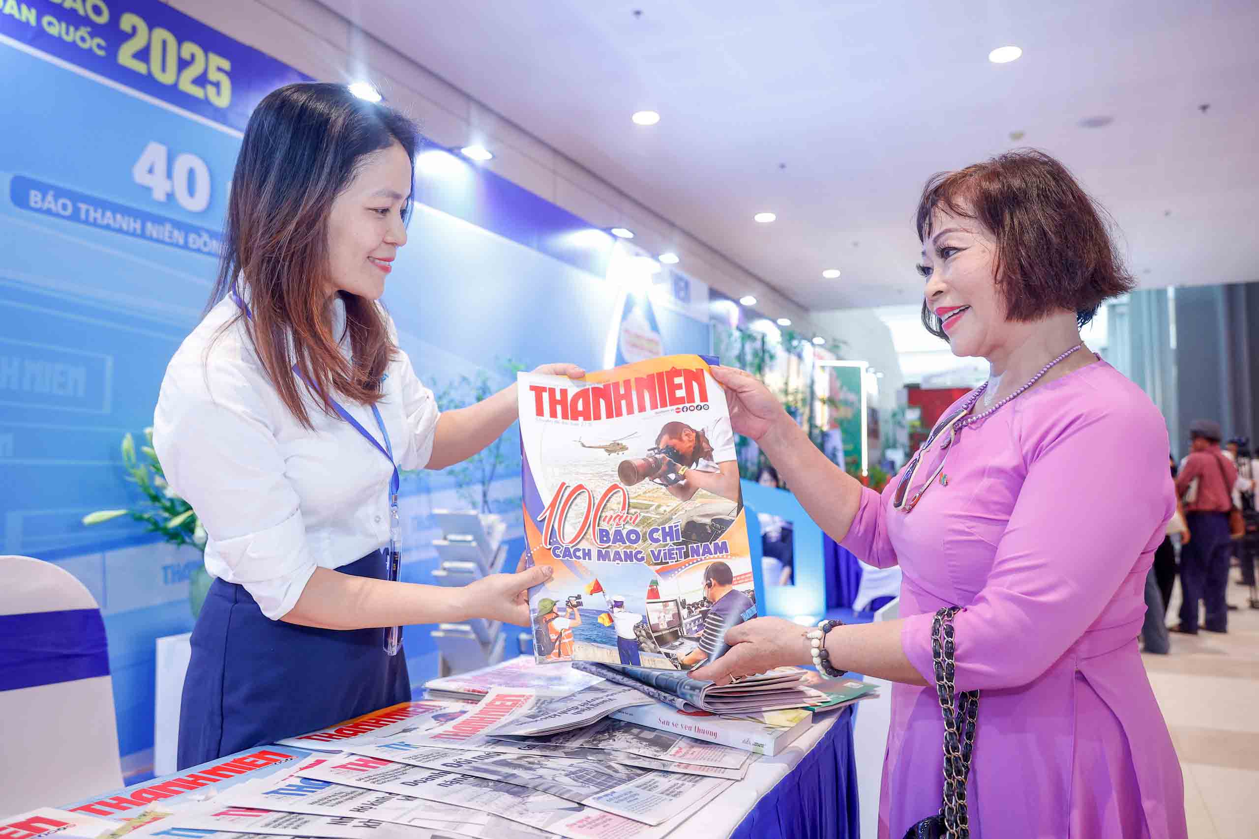 Báo chí phát huy truyền thống 100 năm với "tâm sáng - lòng trong - bút sắc" - Ảnh 3.