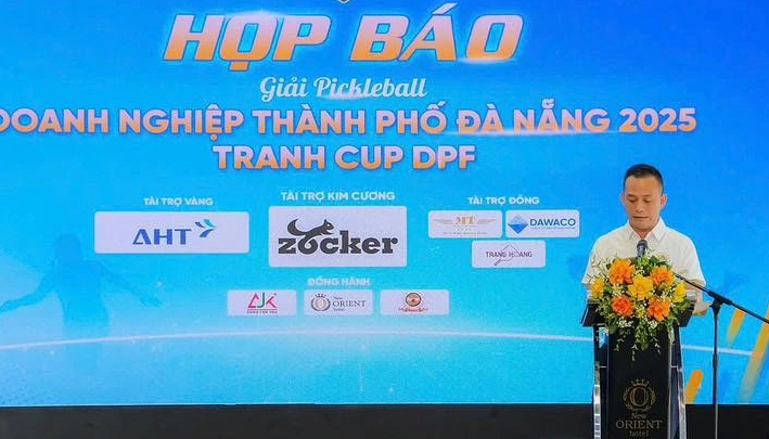 ទីក្រុង Da Nang រៀបចំការប្រកួតជ្រើសរើសបាល់បោះ ដើម្បីបង្កើតសន្ទុះថ្មីសម្រាប់សហគមន៍អាជីវកម្ម - រូបថត ២. Đà Nẵng tổ chức giải pickleball tạo sức bật mới cho cộng đồng doanh nghiệp
- Ảnh 2.