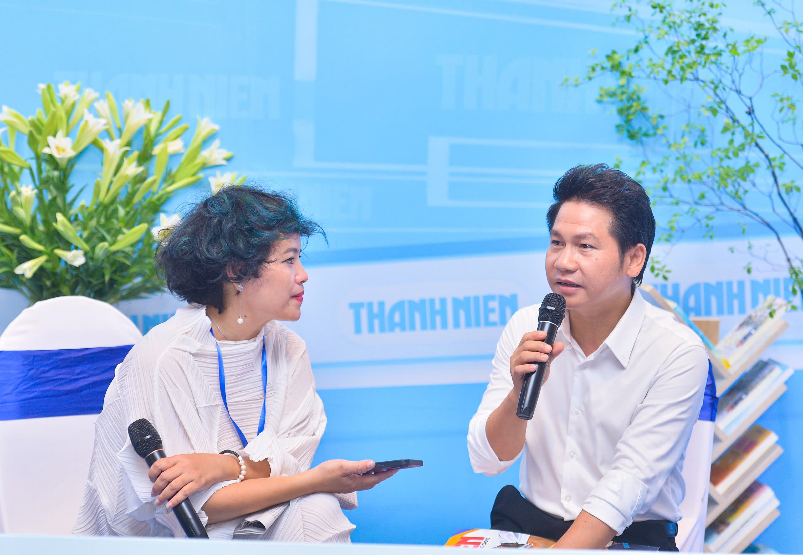 Ca sĩ Trọng Tấn giao lưu cùng độc giả Báo Thanh Niên tại Hội Báo toàn quốc- Ảnh 11. Ca sĩ Trọng Tấn giao lưu cùng độc giả Báo Thanh Niên tại Hội Báo toàn quốc- Ảnh 11.