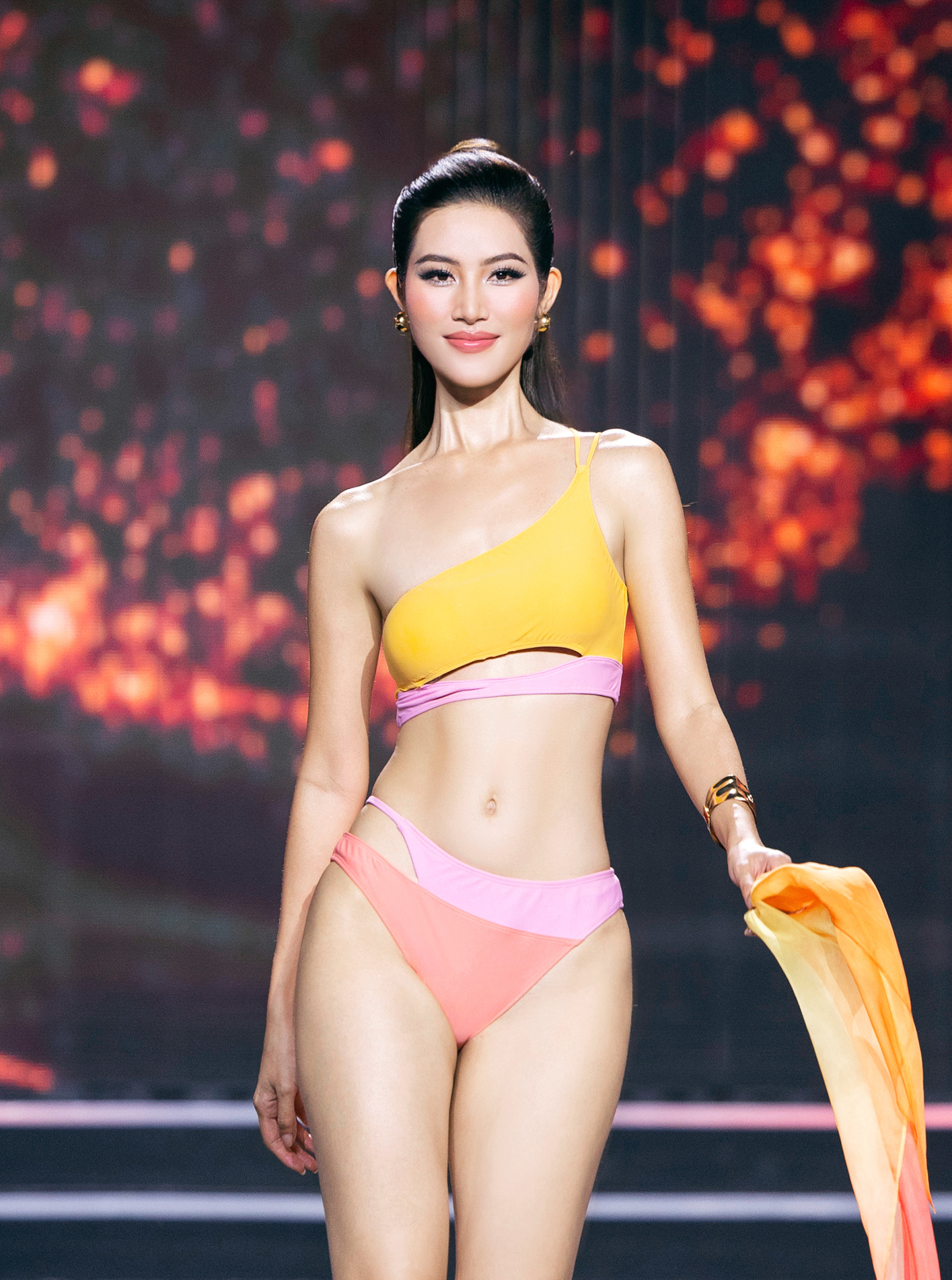 5 cô gái trình diễn bikini đẹp nhất Hoa hậu Hoàn vũ Việt Nam 5 cô gái trình diễn bikini đẹp nhất Hoa hậu Hoàn vũ Việt Nam