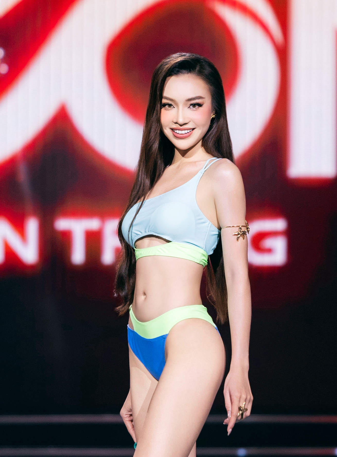 5 cô gái trình diễn bikini đẹp nhất Hoa hậu Hoàn vũ Việt Nam - Ảnh 3.