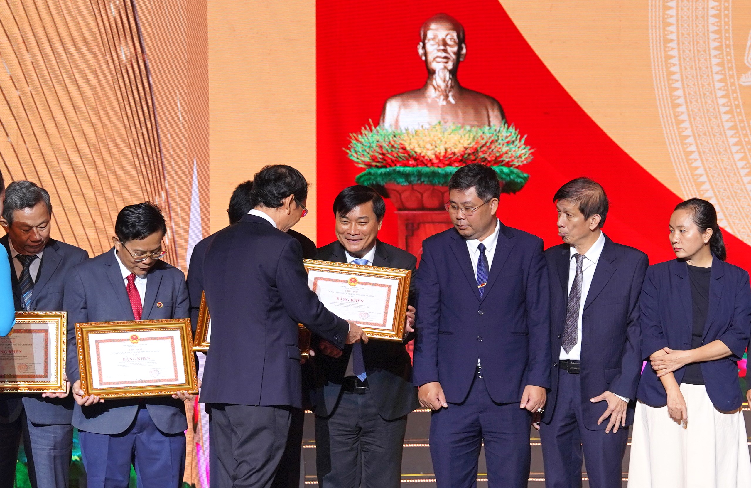 Ông Nguyễn Thanh Nghị mong báo chí TP.HCM lan tỏa khát vọng và niềm tin Ông Nguyễn Thanh Nghị mong báo chí TP.HCM lan tỏa khát vọng và niềm tin