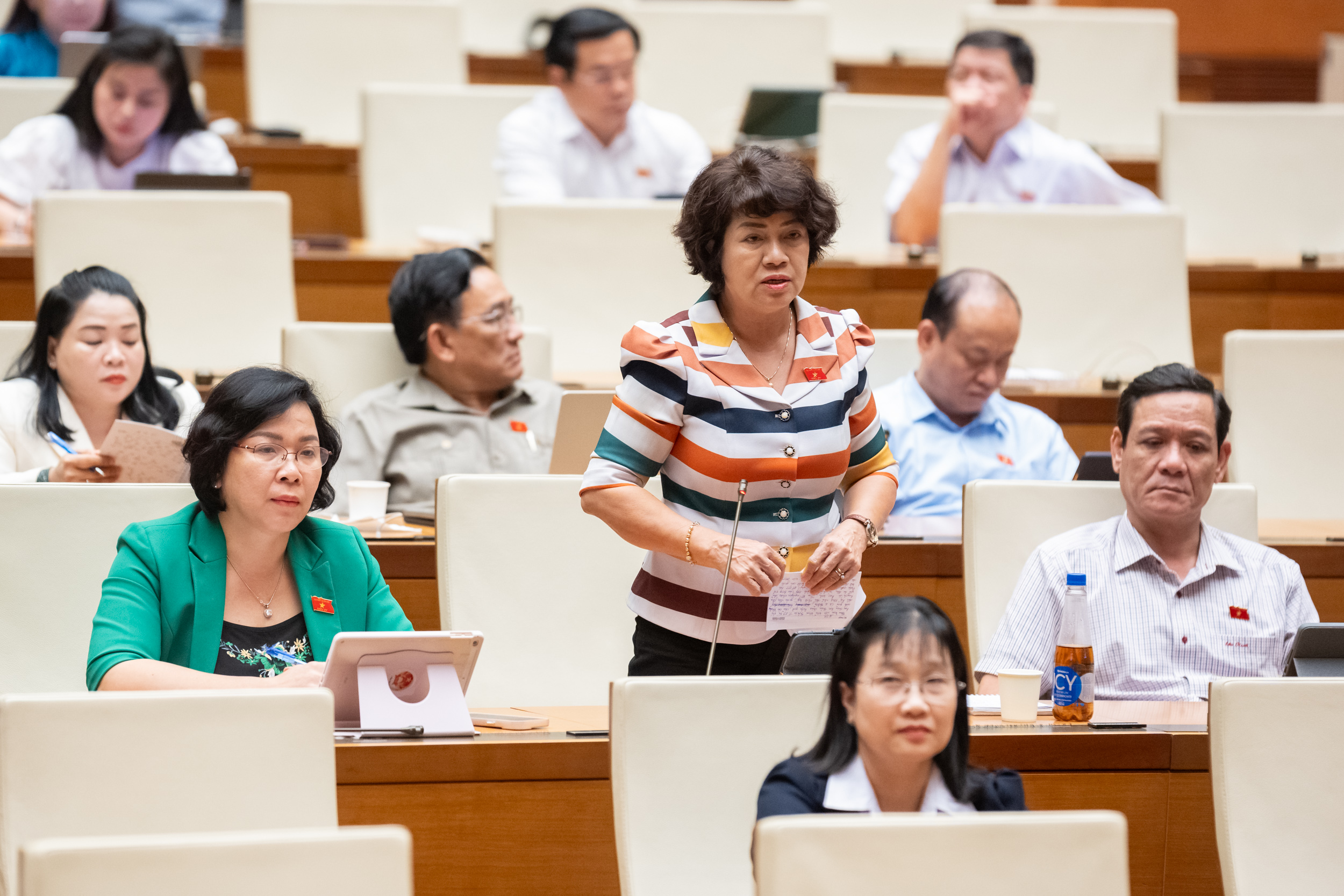 Bộ trưởng Bộ GD-ĐT: ‘Vì nhiều thứ chưa đủ nên mới phải dạy thêm, học thêm’ Bộ trưởng Bộ GD-ĐT: ‘Vì nhiều thứ chưa đủ nên mới phải dạy thêm, học thêm’