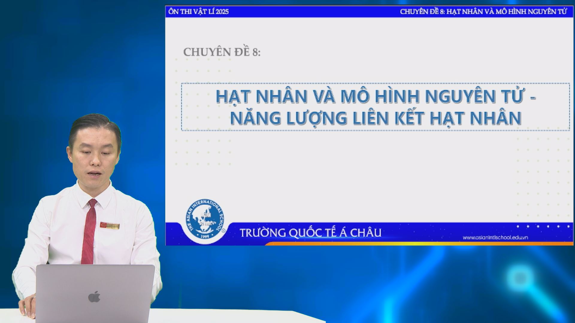 BÍ QUYẾT ÔN THI THPT 2025 | Môn vật lý | Chuyên đề 8 | Hạt nhân và mô hình nguyên tử - Năng lượng liên kết hạt nhân - Ảnh 1.