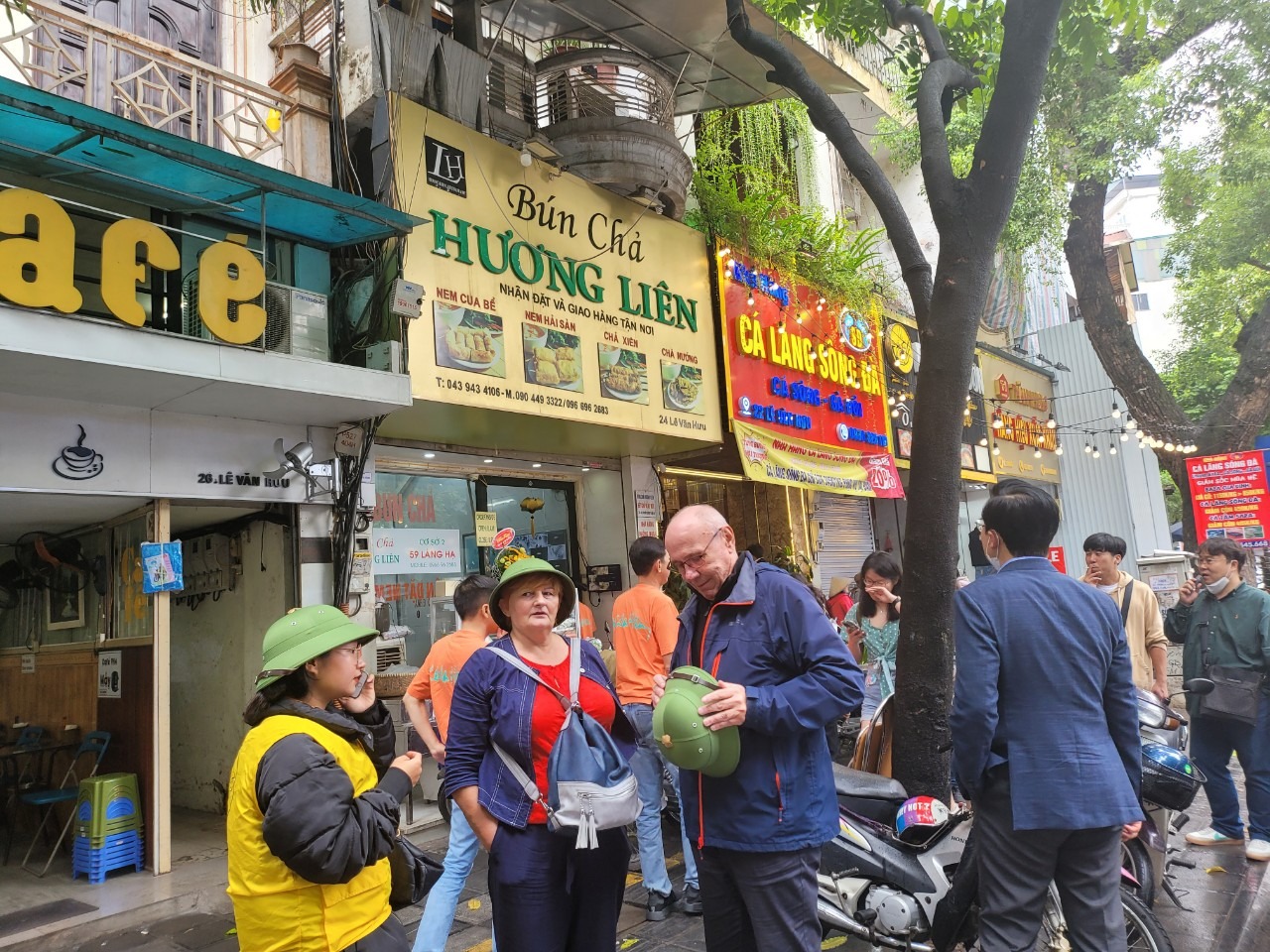 Hà Nội vào top thành phố được du khách yêu thích nhất - Ảnh 1.