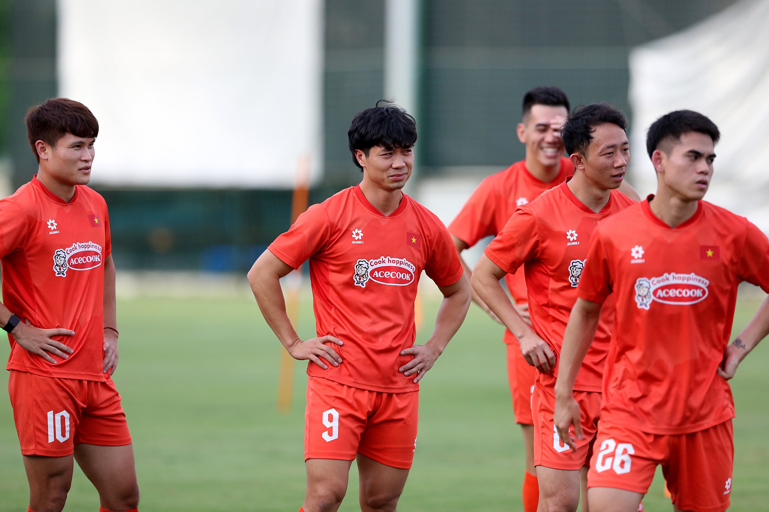 Đội tuyển Việt Nam: Công Phượng, Hoàng Đức nhận trọng trách đặc biệt - Ảnh 3.