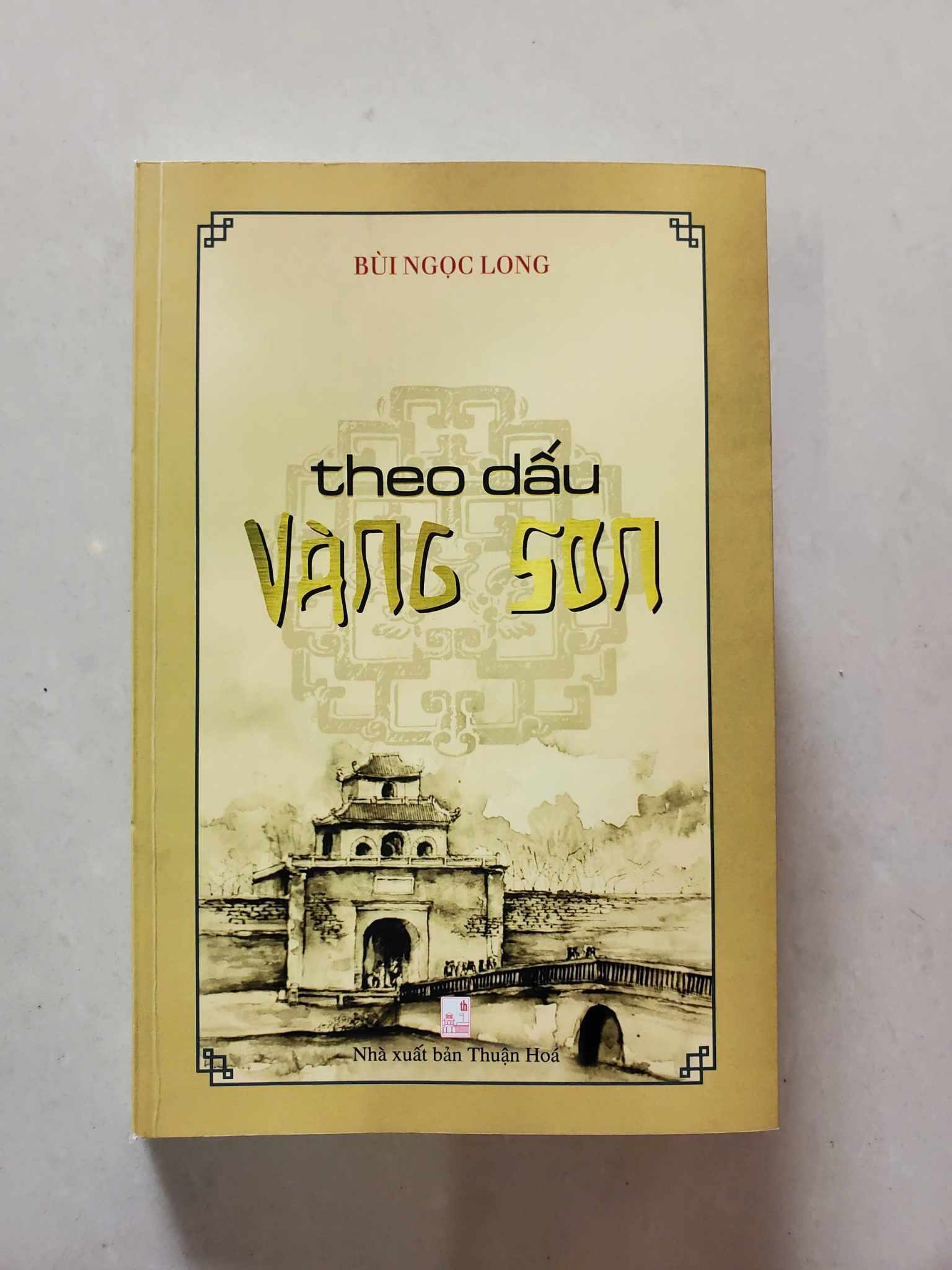 Trésors dorés, héritage millénaire... - Photo 1. Vàng son trầm tích muôn niên...- Ảnh 1.