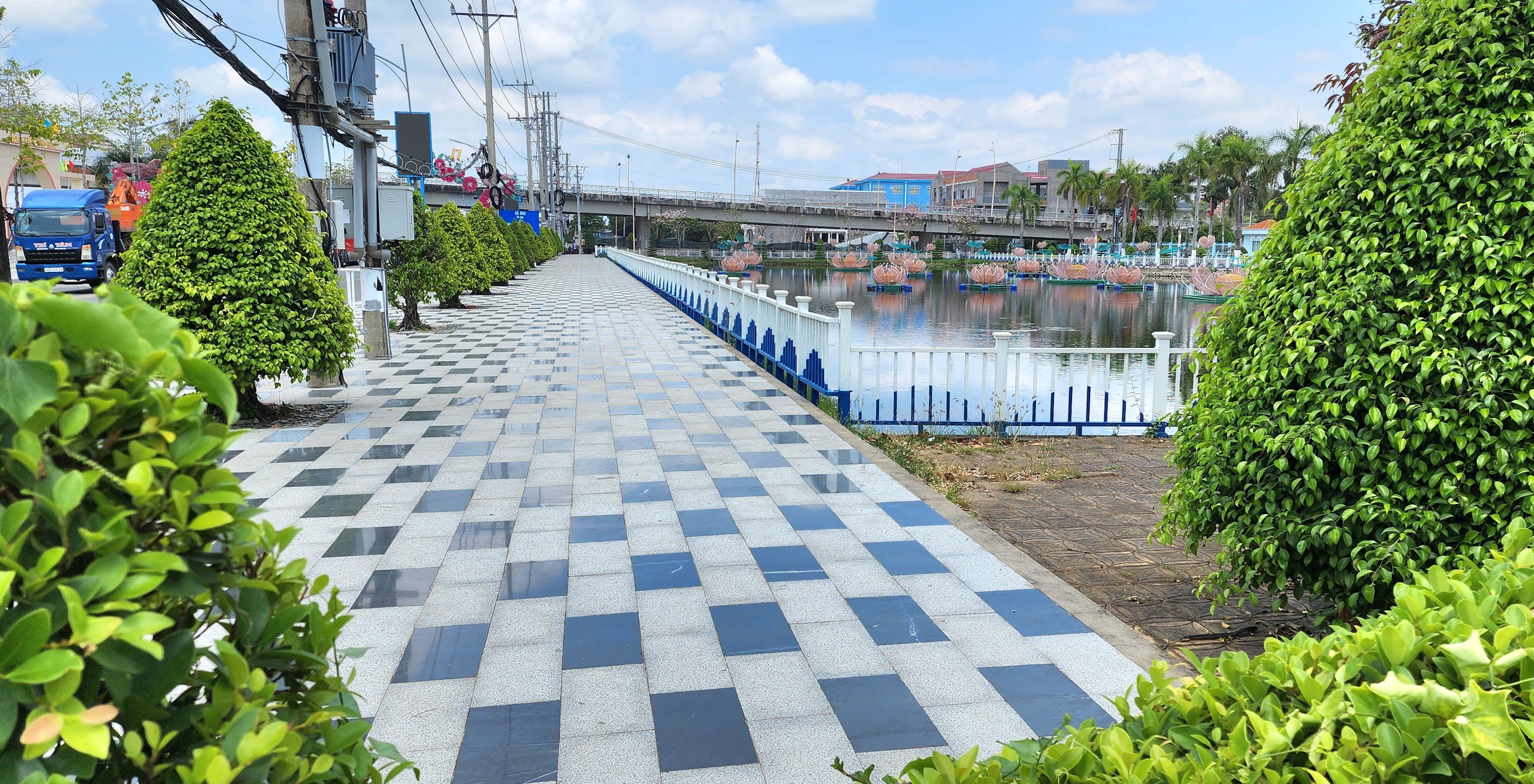 Cửa ngõ năng động của vùng bán đảo Cà Mau- Ảnh 4. Cửa ngõ năng động của vùng bán đảo Cà Mau- Ảnh 4.