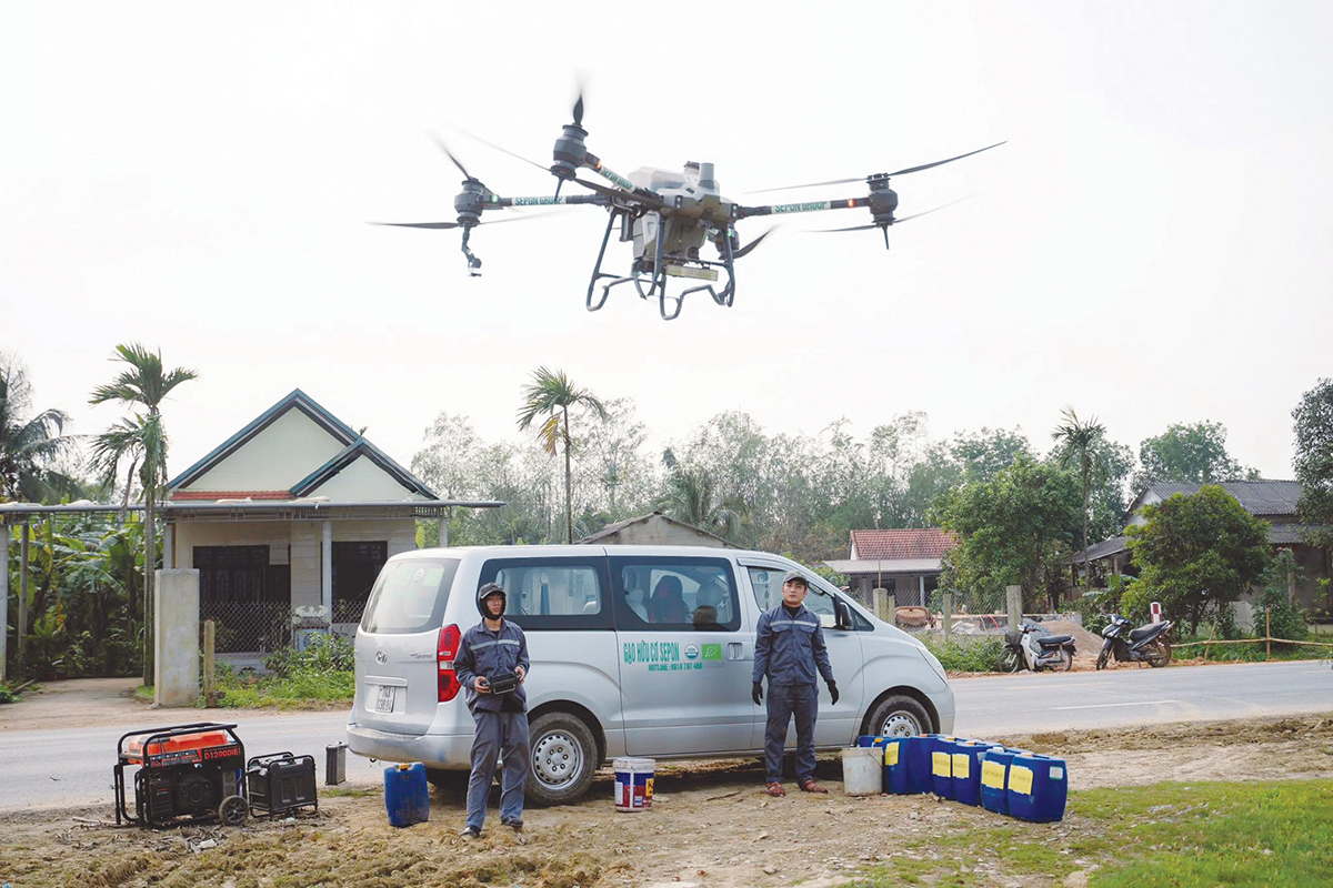Mục tiêu tỉnh Quảng Trị đến năm 2030 trong phát triển KH-CN, ĐMST và chuyển đổi số - Ảnh 2. Mục tiêu tỉnh Quảng Trị đến năm 2030 trong phát triển KH-CN, ĐMST và chuyển đổi số - Ảnh 2.