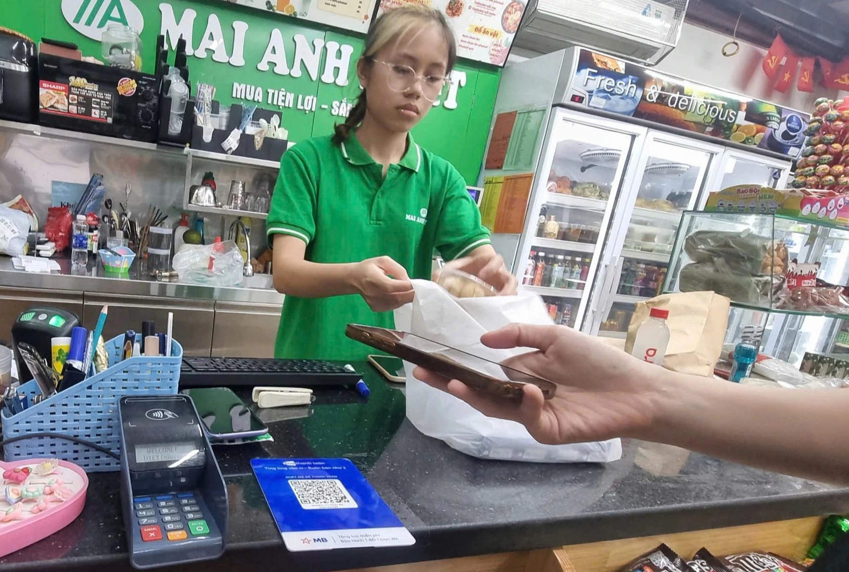 Dồn dập tính chuyện 'free' hóa đơn điện tử cho hộ kinh doanh - Ảnh 1.