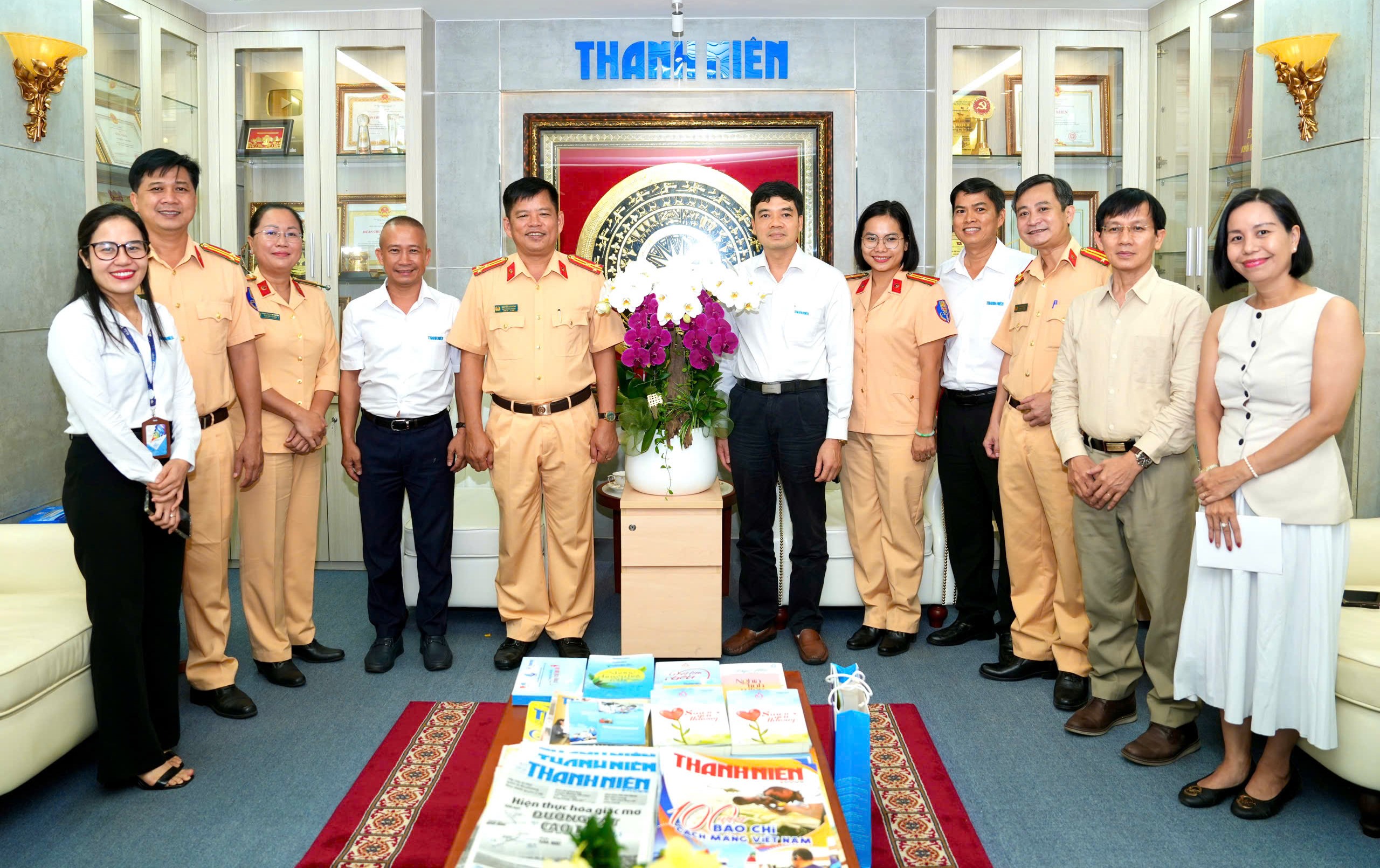 Báo Thanh Niên đồng hành TP.HCM lan tỏa hình ảnh năng động, hiện đại - Ảnh 8.