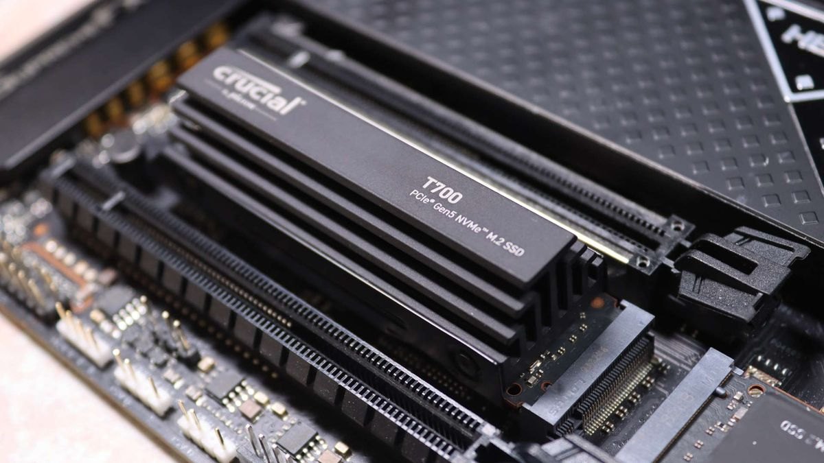 Liệu có thể gắn ổ SSD PCIe 5.0 vào bo mạch chủ PCIe 4.0? - Ảnh 1.