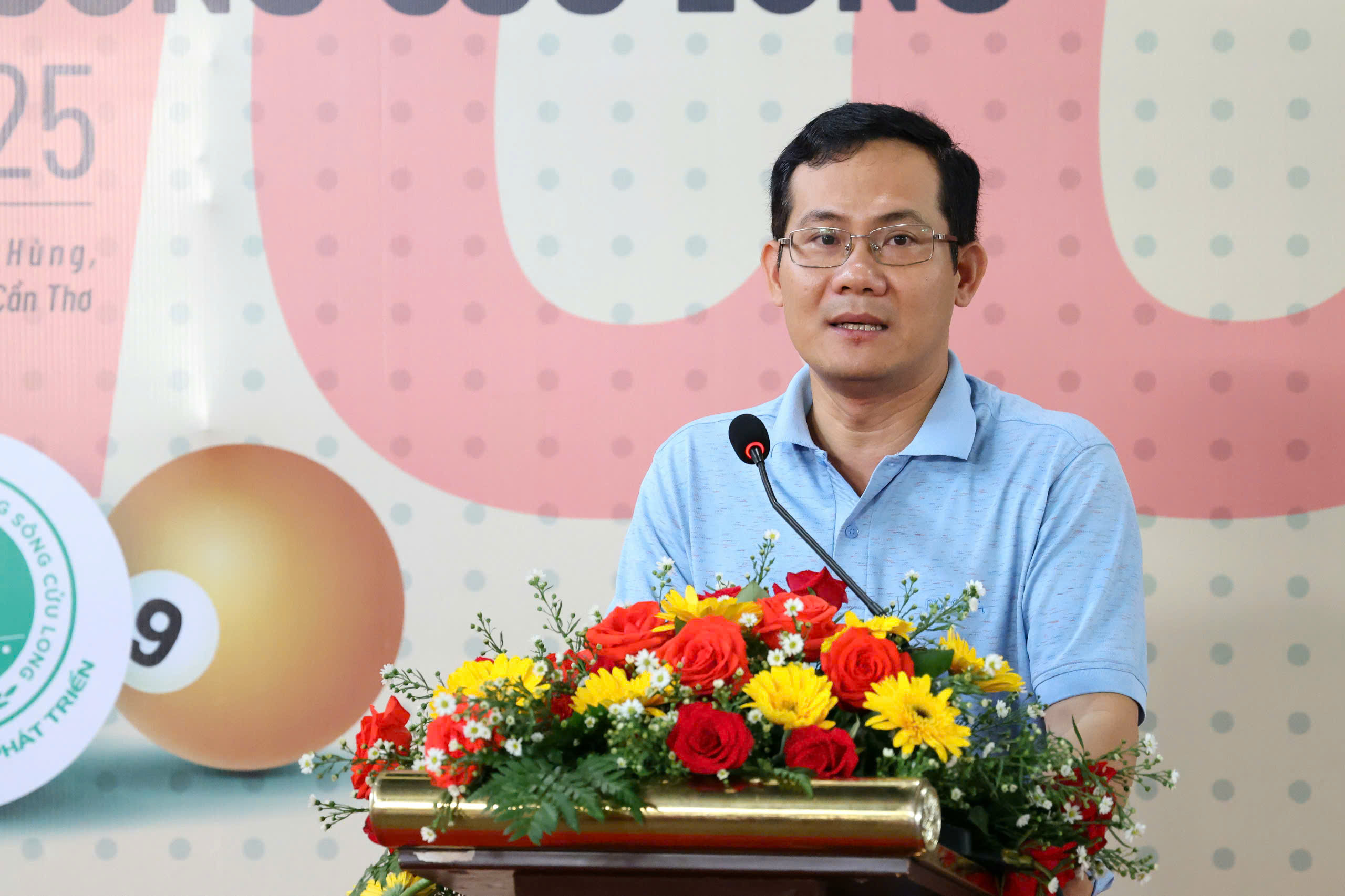 Ông Nguyễn Minh Tuấn tại lễ khai mạc Ông Nguyễn Minh Tuấn phát biểu tại giải đấu