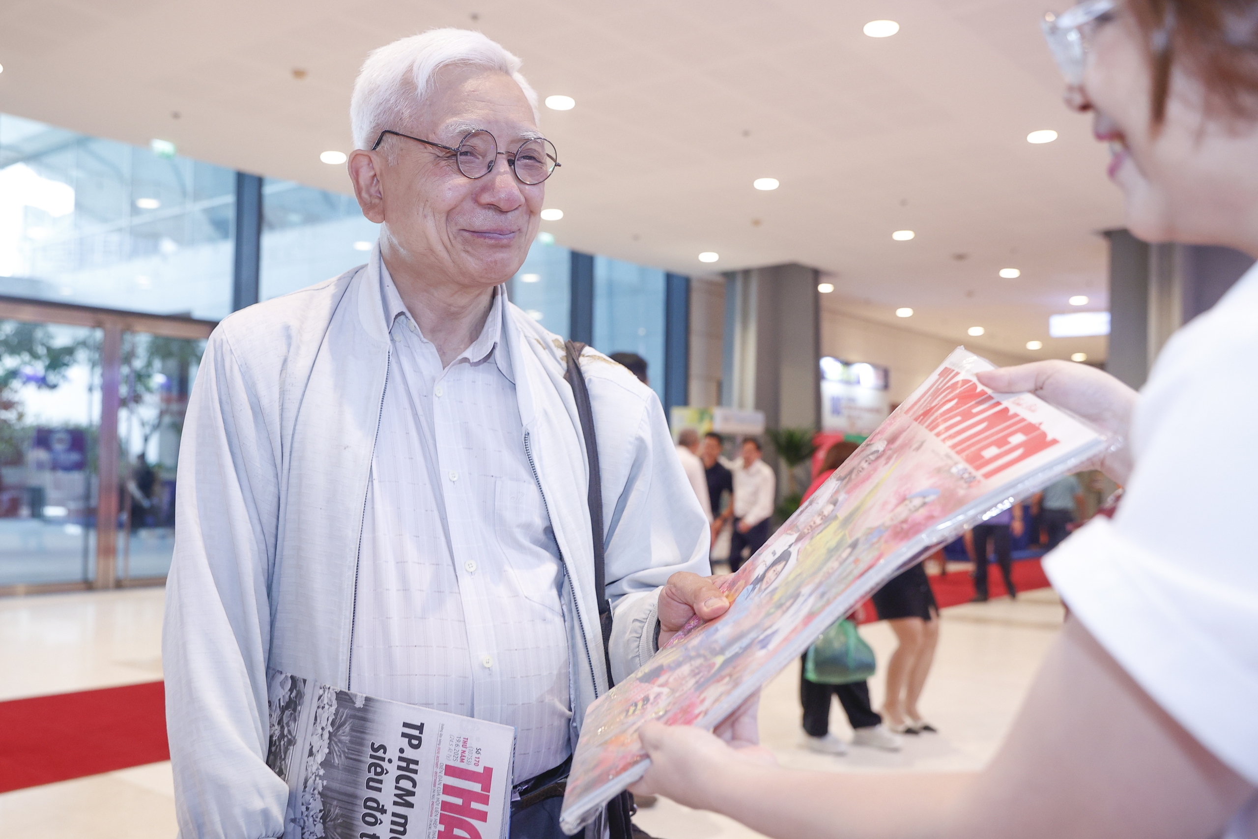 «Вражаюча» діяльність газети Thanh Nien на Національному фестивалі преси 2025 року – фото 12. Hoạt động 'ấn tượng' của Báo Thanh Niên tại Hội Báo toàn quốc 2025 - Ảnh 12.