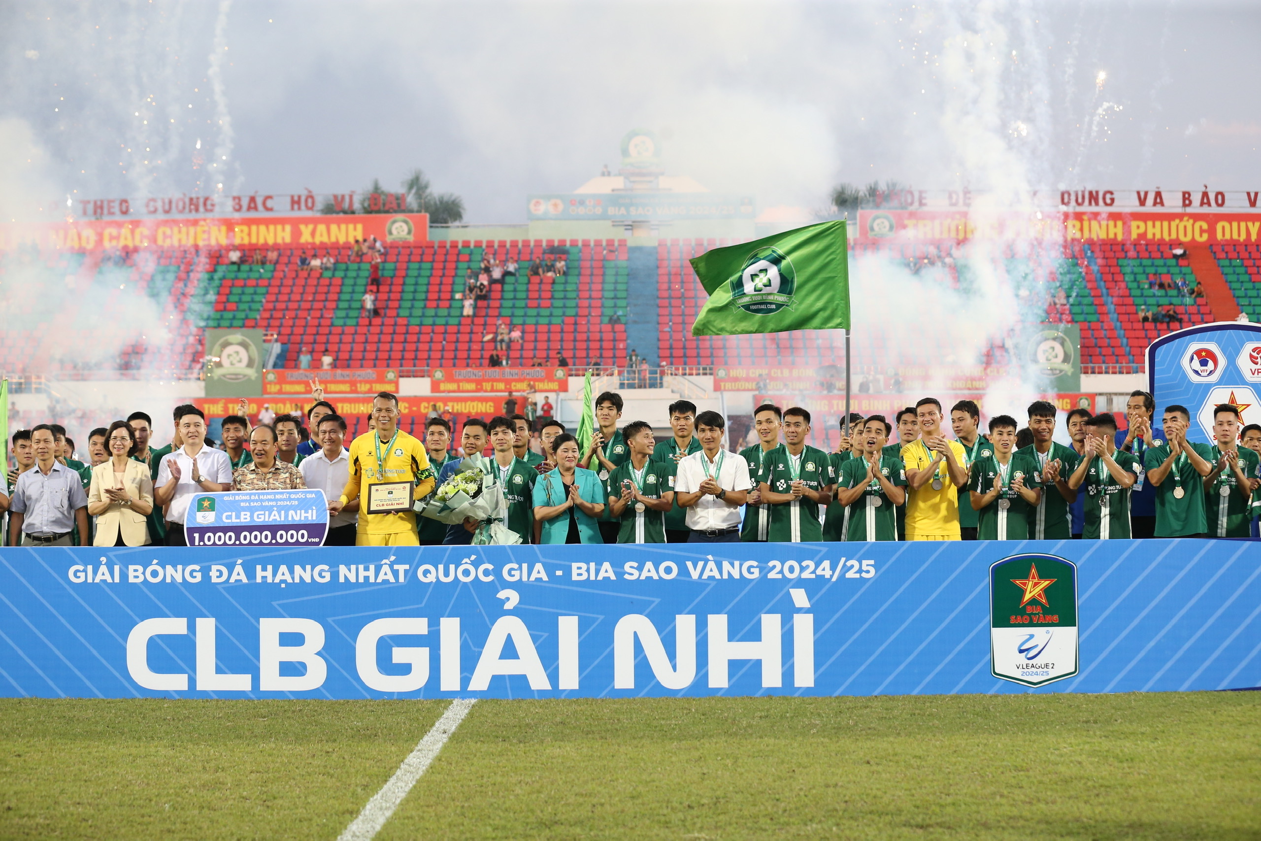 CLB Bình Phước: Công Phượng quyết thêm suất V-League cho bóng đá miền Nam- Ảnh 4.