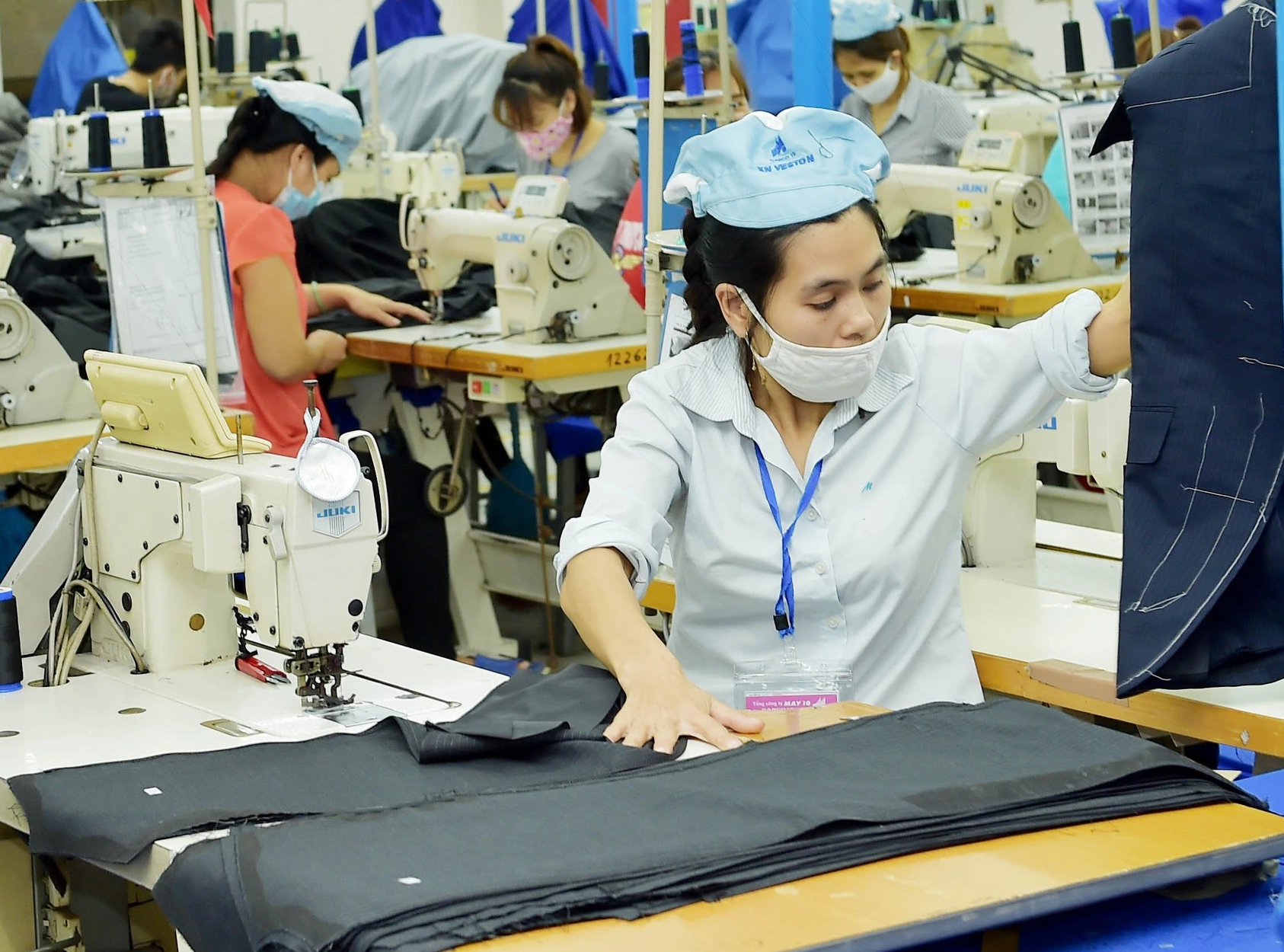 Chủ tịch Vinatex tiết lộ chuyện lạ lần đầu xảy ra với xuất khẩu dệt may- Ảnh 2. Chủ tịch Vinatex tiết lộ chuyện lạ lần đầu xảy ra với xuất khẩu dệt may- Ảnh 2.