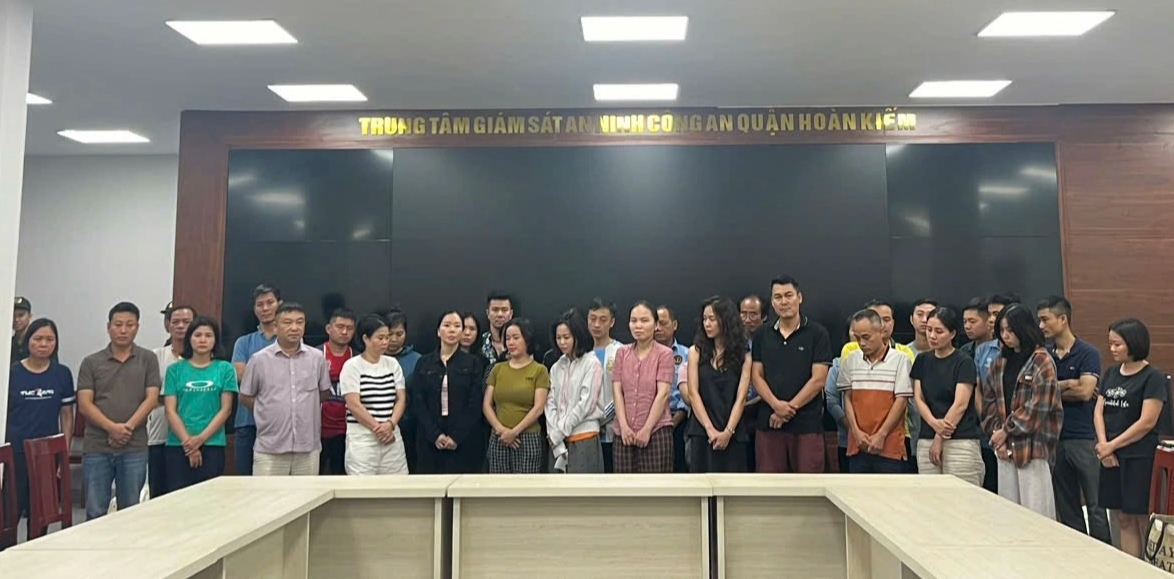 Bệnh nhân thường xuyên mời cán bộ Viện pháp y tâm thần T.Ư đi du lịch, nghỉmát - Ảnh 1.