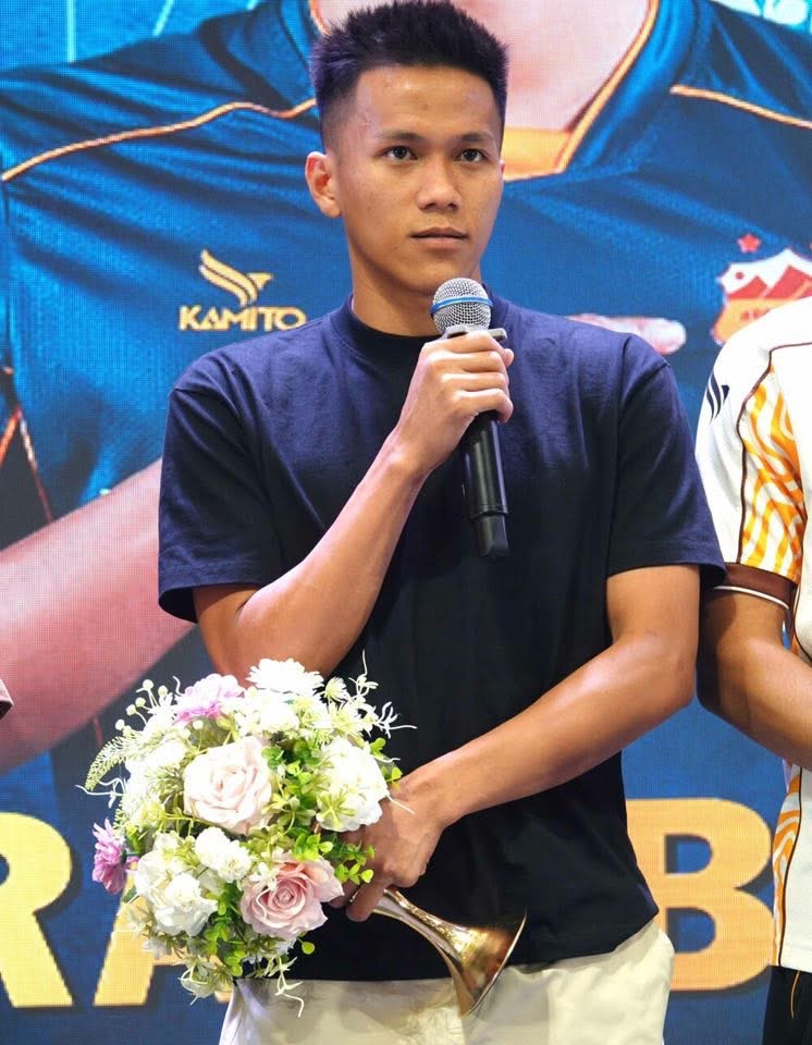Bầu Đức đi vắng, ông Vũ Tiến Thành nói gì khi HAGL chia tay Minh Vương và 3 ngôi sao khác?- Ảnh 9. Bầu Đức đi vắng, ông Vũ Tiến Thành nói gì khi HAGL chia tay Minh Vương và 3 ngôi sao khác?- Ảnh 9.
