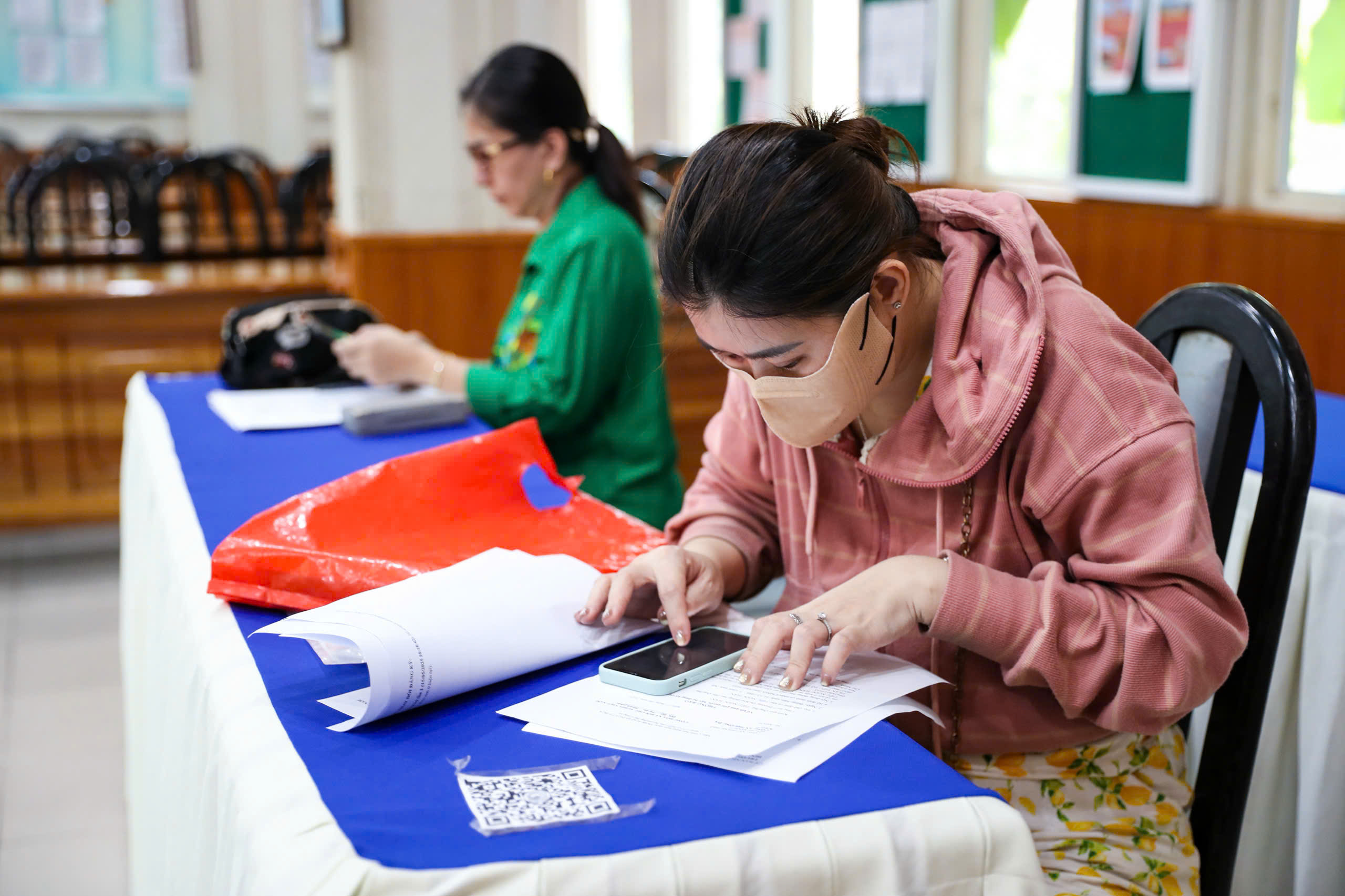 Thắc mắc về phân tuyến lớp 1 TP.HCM: Thế nào là trường 'gần nhà'? - Ảnh 2.