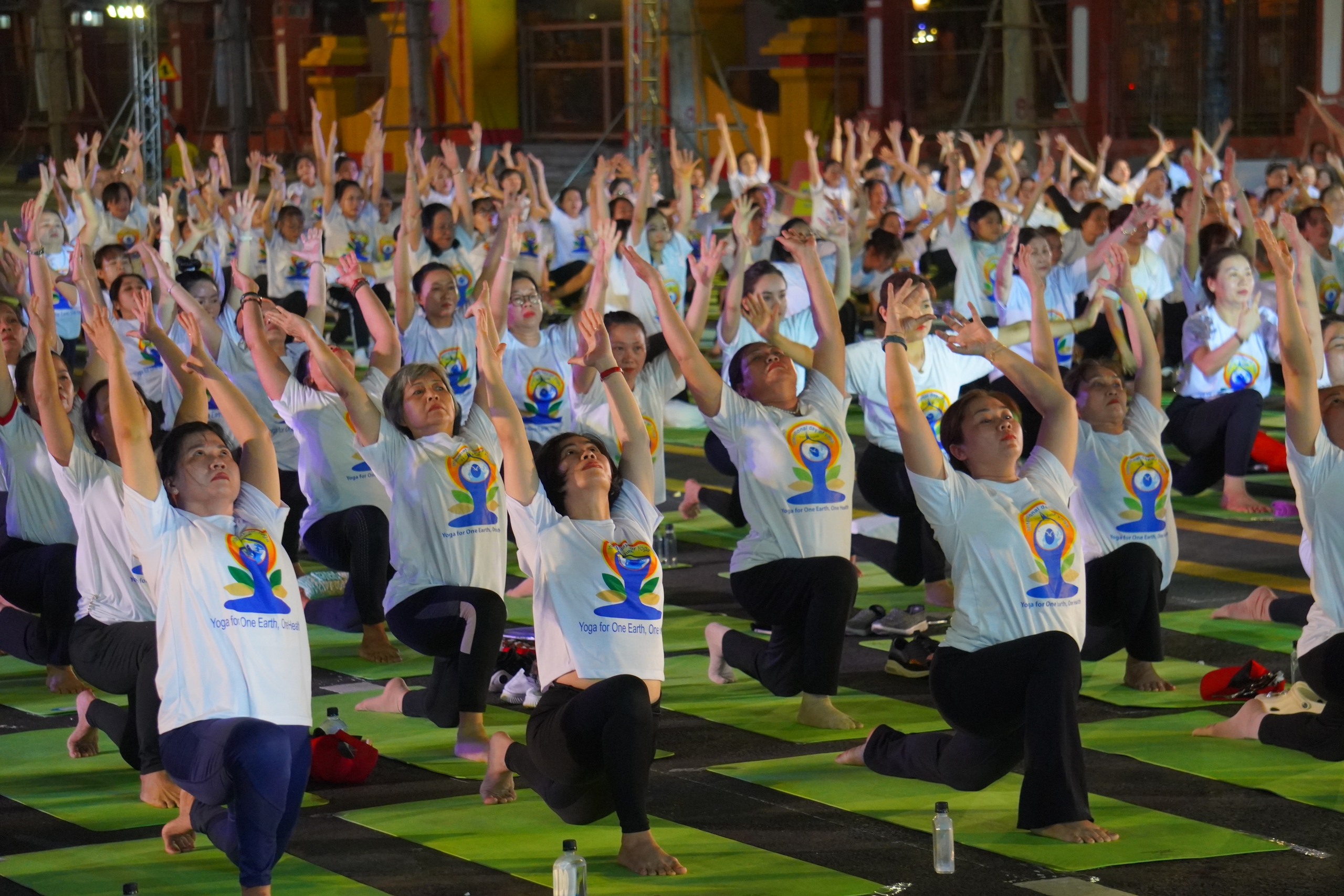 Lan tỏa thông điệp sống khỏe từ sự kiện Yoga quốc tế Đà Nẵng 2025 - Ảnh 4.