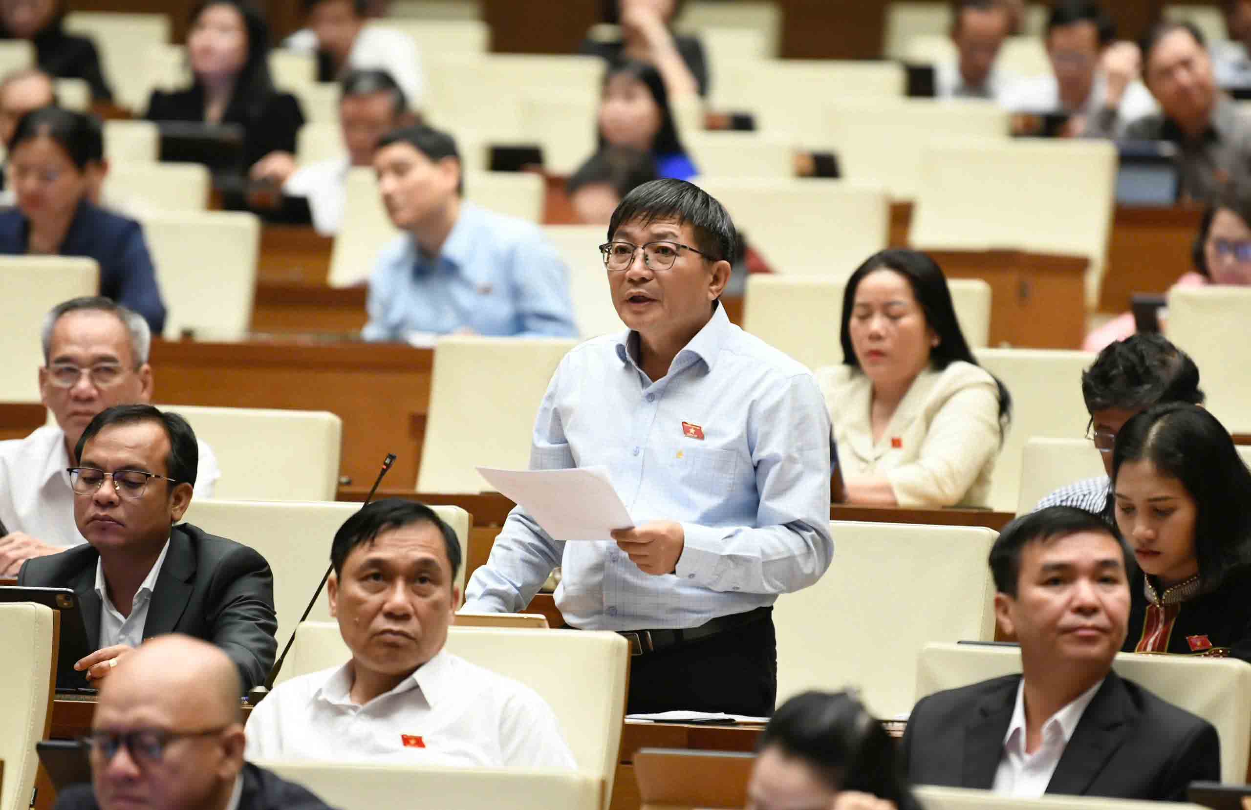Bộ, ngành chậm giải quyết kiến nghị cử tri - Ảnh 1.
