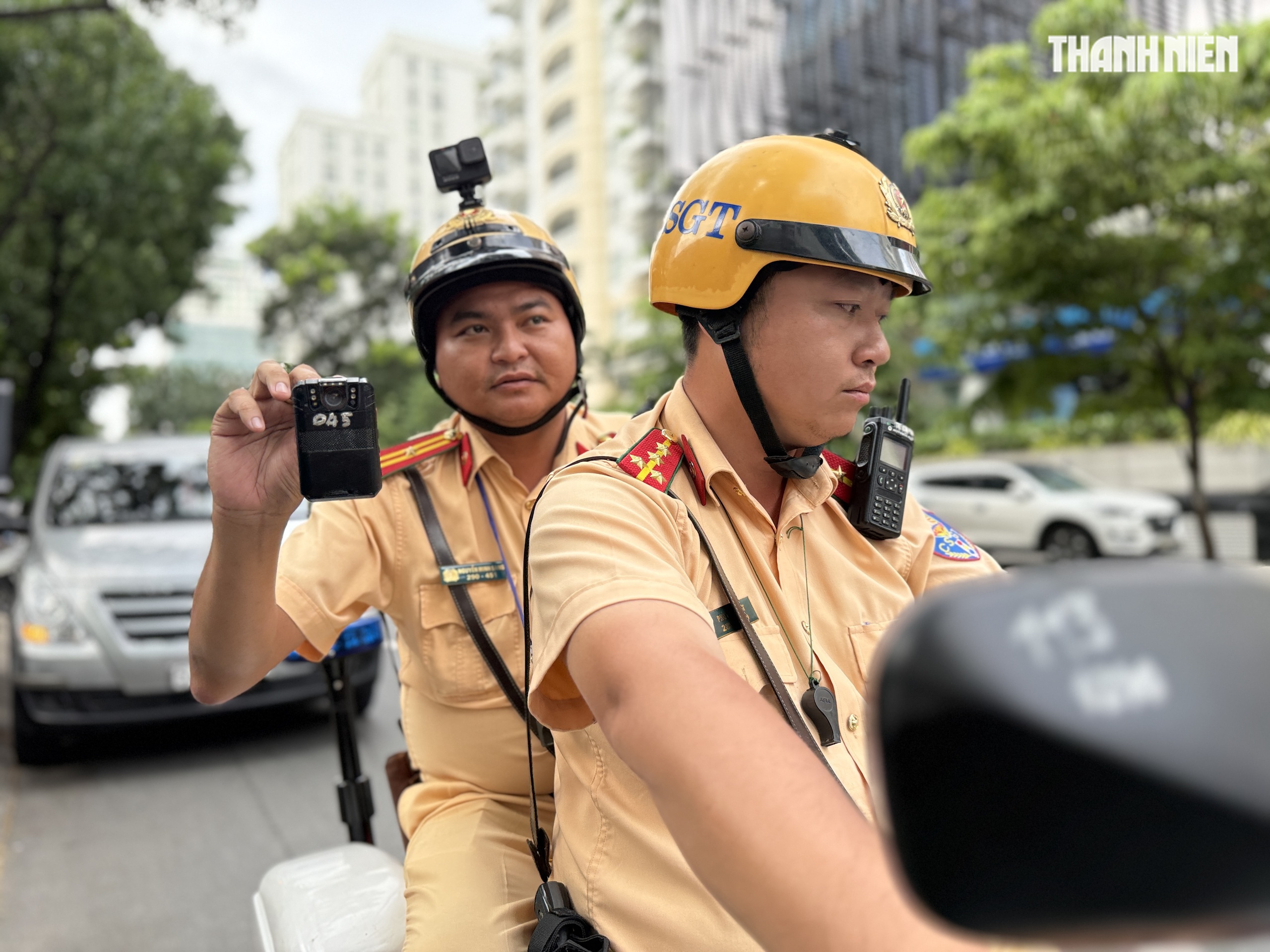 CSGT ghi hình phạt nguội: Nhiều tài xế bất ngờ vì mắc lỗi tưởng… không sao - Ảnh 4.