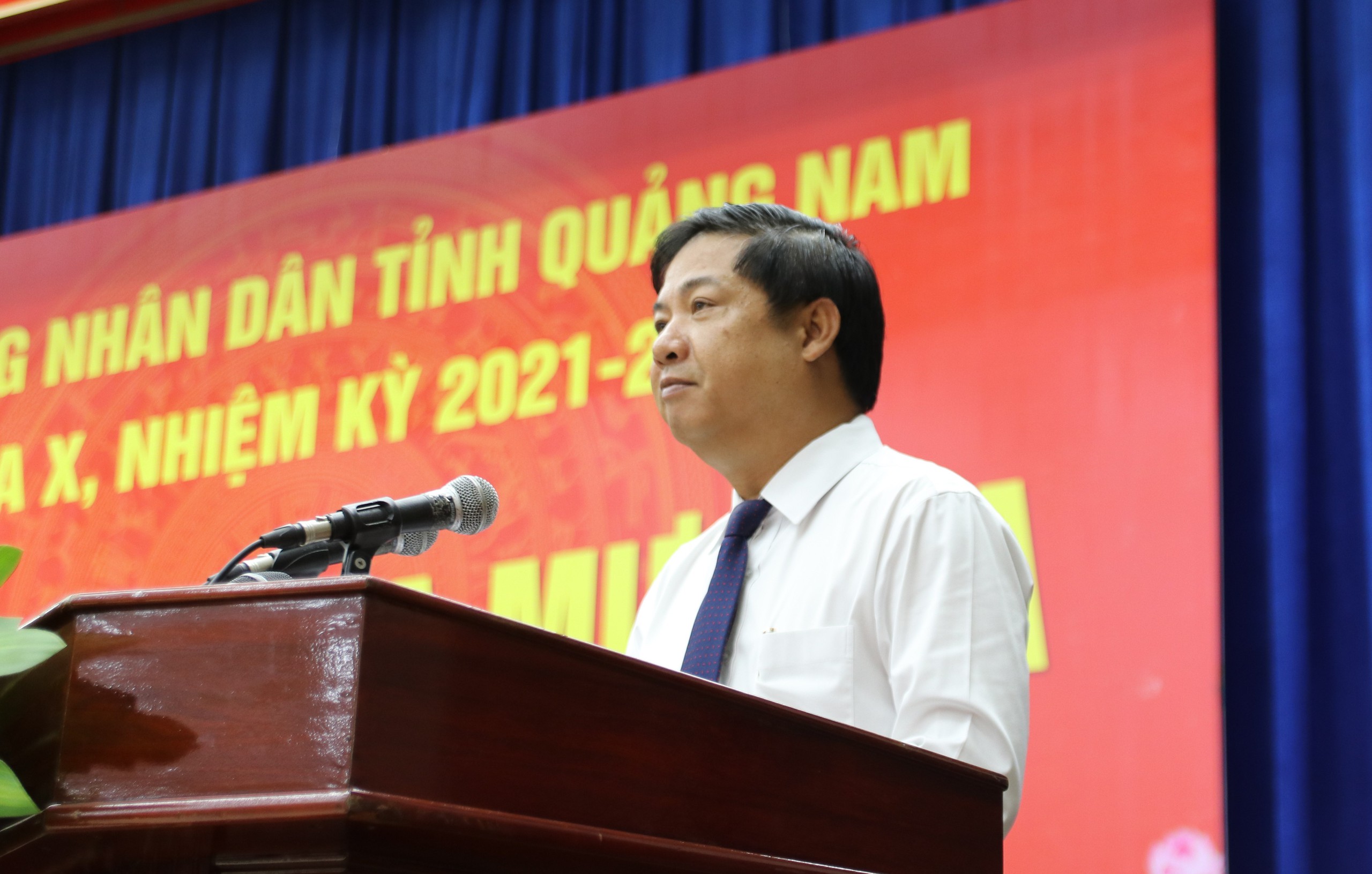 Bí thư Tỉnh ủy Quảng Nam: 'Bố trí cán bộ vẫn còn người của anh,người của tôi'- Ảnh 1. Bí thư Tỉnh ủy Quảng Nam: 'Bố trí cán bộ vẫn còn người của anh,người của tôi'- Ảnh 1.