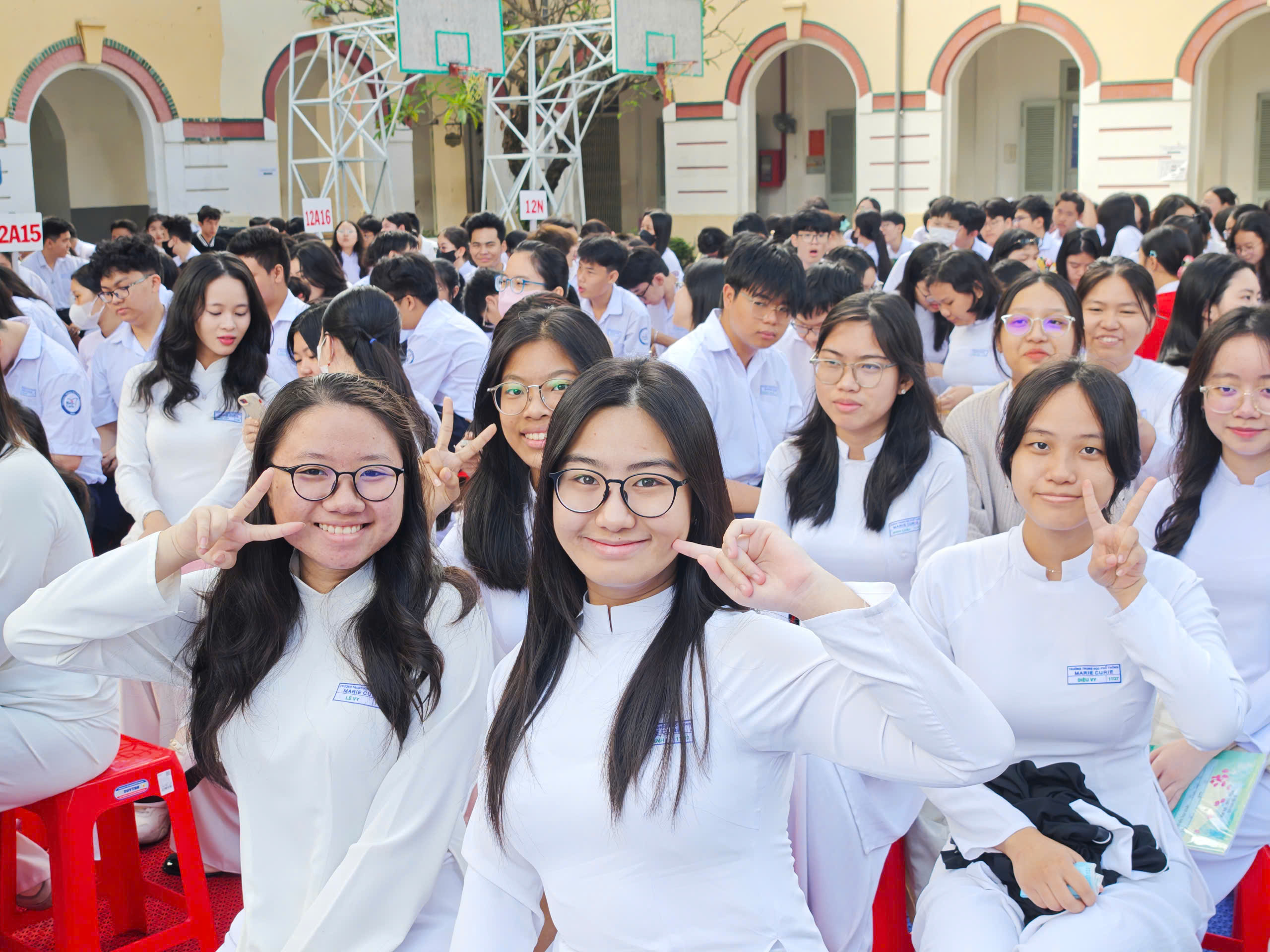 Những ai được đặc cách tốt nghiệp THPT 2025? - Ảnh 1.