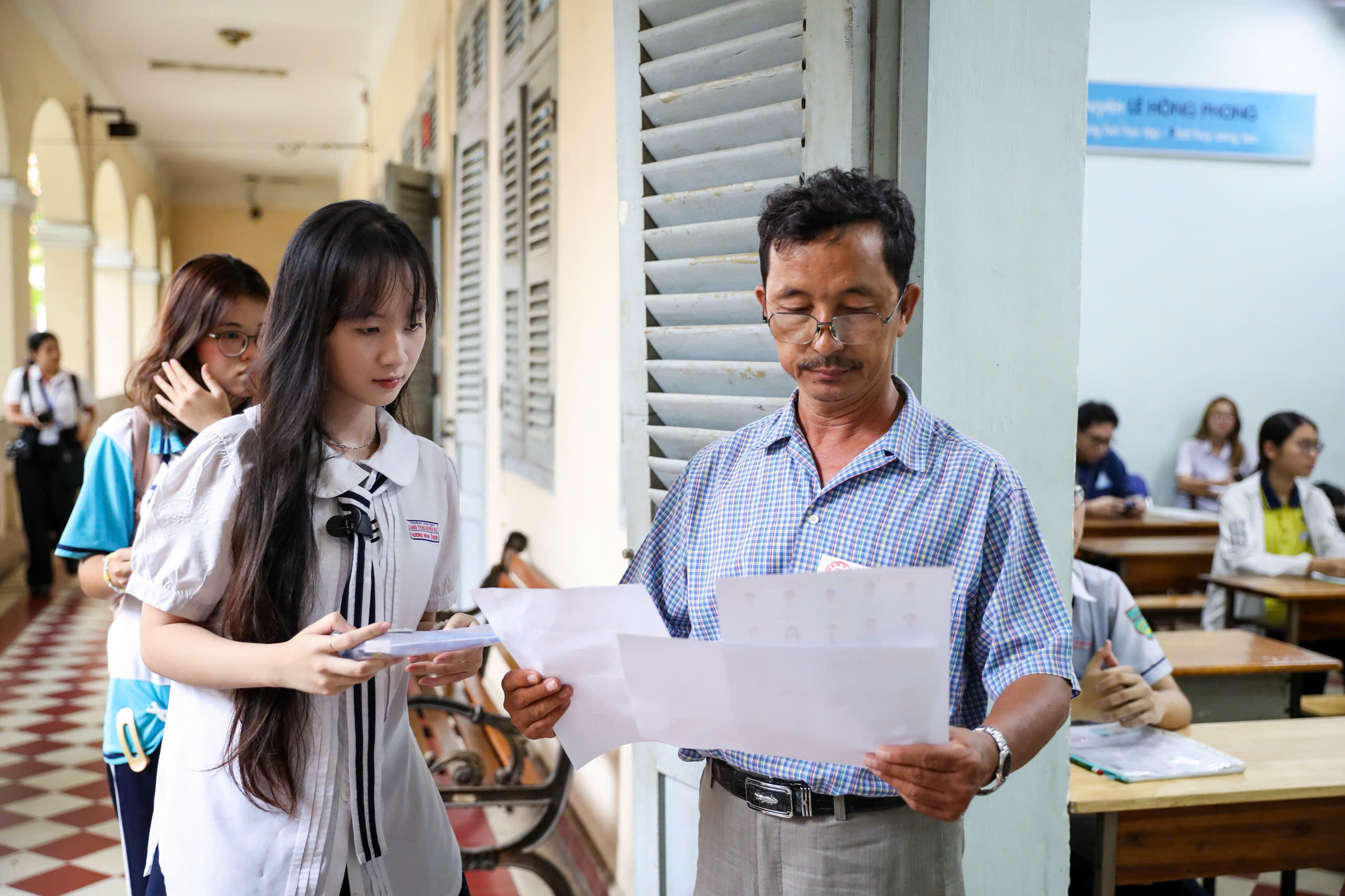 Hơn 1 triệu thí sinh bước vào 'kỳ thi tốt nghiệp THPT lịch sử' - Ảnh 6.