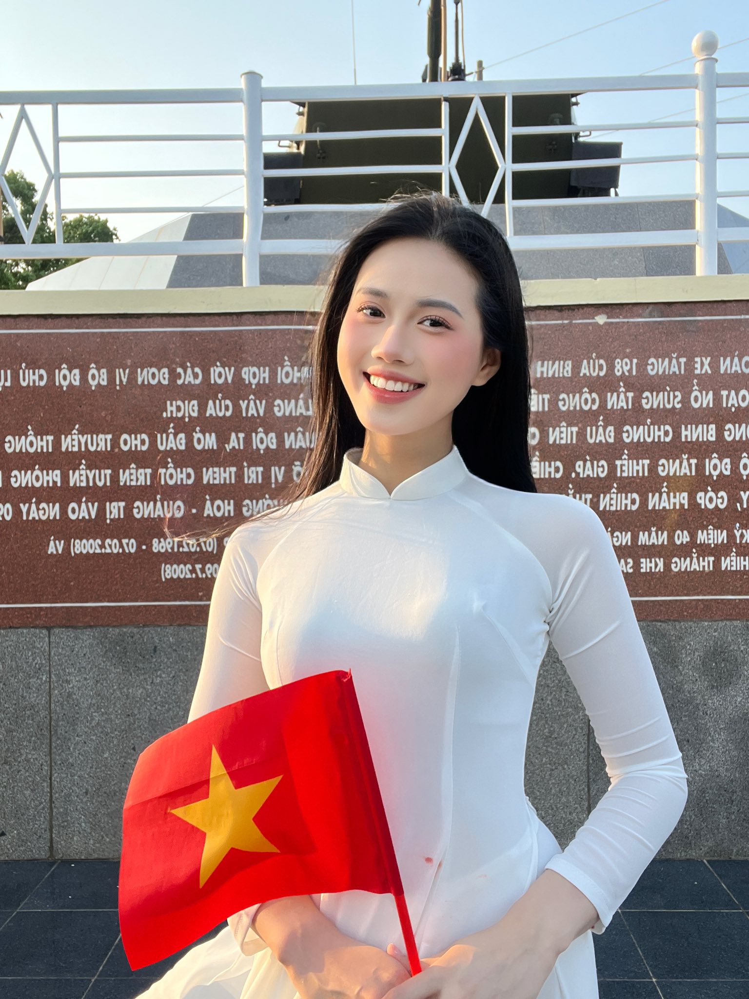 Nhan sắc người đẹp được ví 'bản sao' Đỗ Thị Hà tại Hoa hậu Việt Nam - ảnh 12