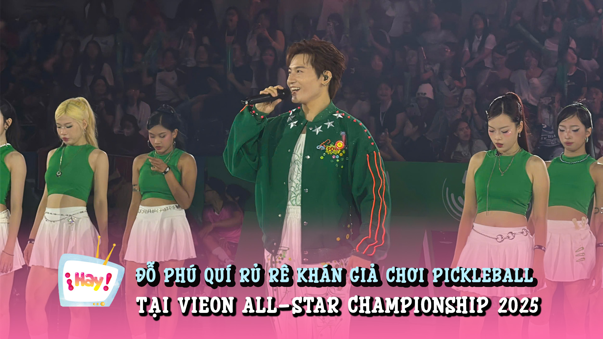 Đỗ Phú Quí rủ rê khán giả chơi pickleball tại VieON All-Star Championship 2025 Đỗ Phú Quí rủ rê khán giả chơi pickleball tại VieON All-Star Championship 2025