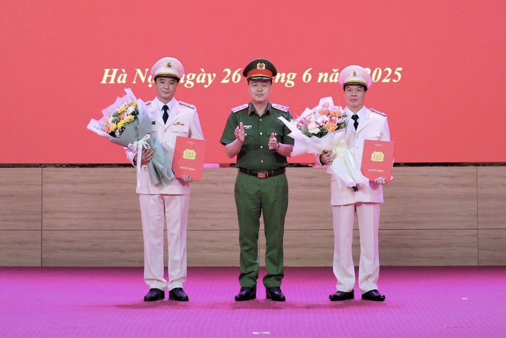- Ảnh 1. - Ảnh 1.
