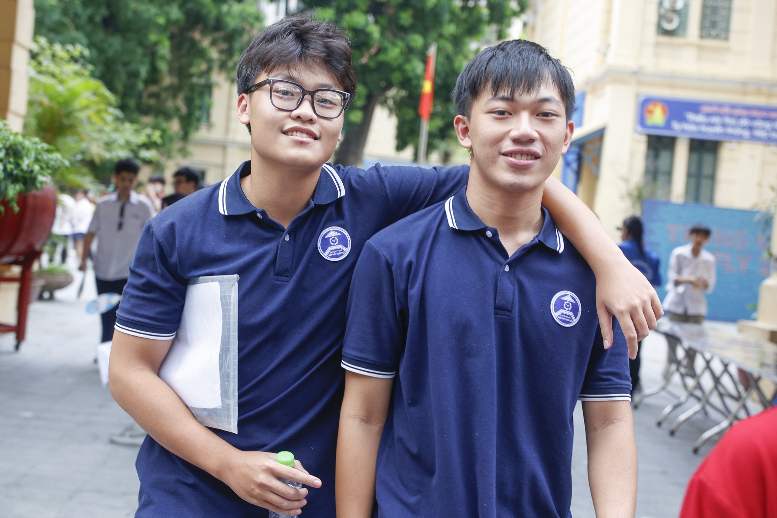 Thí sinh Hà Nội vui buồn lẫn lộn sau kỳ thi tốt nghiệp THPT môn toán - Ảnh 7. Thí sinh Hà Nội vui buồn lẫn lộn sau kỳ thi tốt nghiệp THPT môn toán - Ảnh 7.