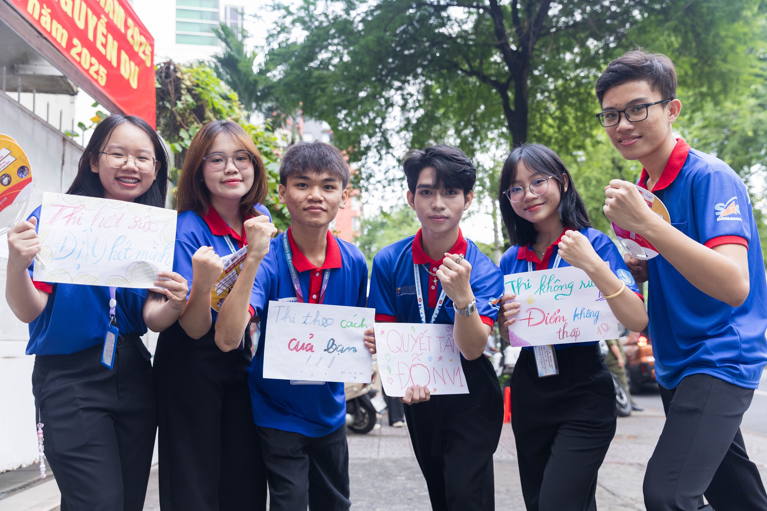 Đề ngữ văn hỏi 'vùng trời quê hương', thí sinh kể về sáp nhập tỉnh thành - Ảnh 4.