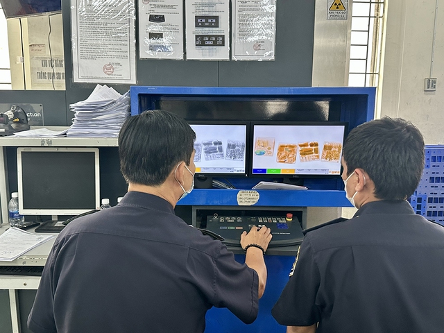 Tạm dừng tiếp nhận hải quan từ 22 giờ ngày 30.6- Ảnh 1. Tạm dừng tiếp nhận hải quan từ 22 giờ ngày 30.6- Ảnh 1.