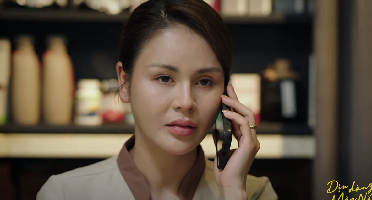 ‘Dịu dàng màu nắng’ tập 19: Lan Anh bị nhân tình đe dọa? - Ảnh 1.